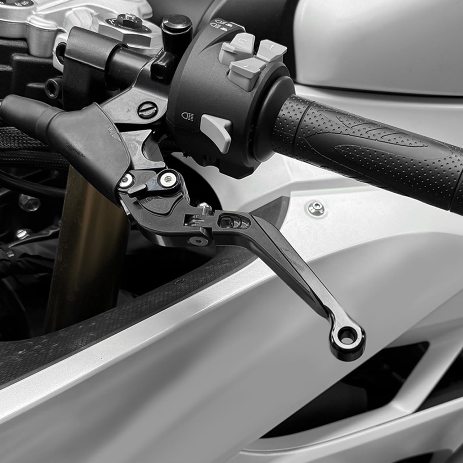 Leviers de Frein et Embrayage Moto pour MT09 2015-2019, Kit Levier d'embrayage et Levier de Frein Moto CNC Réglables, Extensibles et Pliables