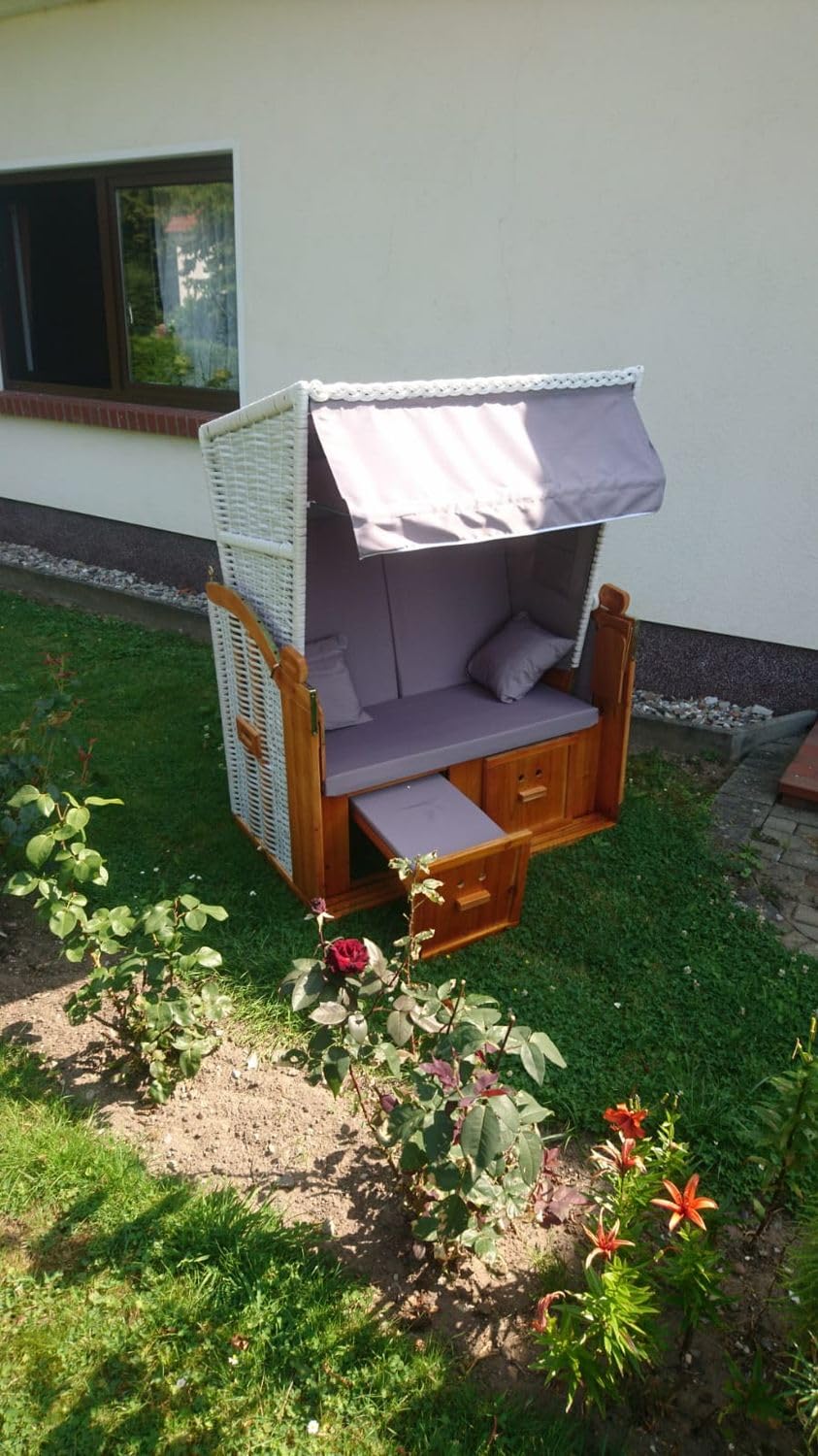 MR. DEKO® Fauteuil-cabine de plage Baltique 2 places | polyéthylène tressé blanc, avec housse gris uni | avec 4 coussins et table pliante - Chaise de plage réglable - En bois dur avec repose-pieds -