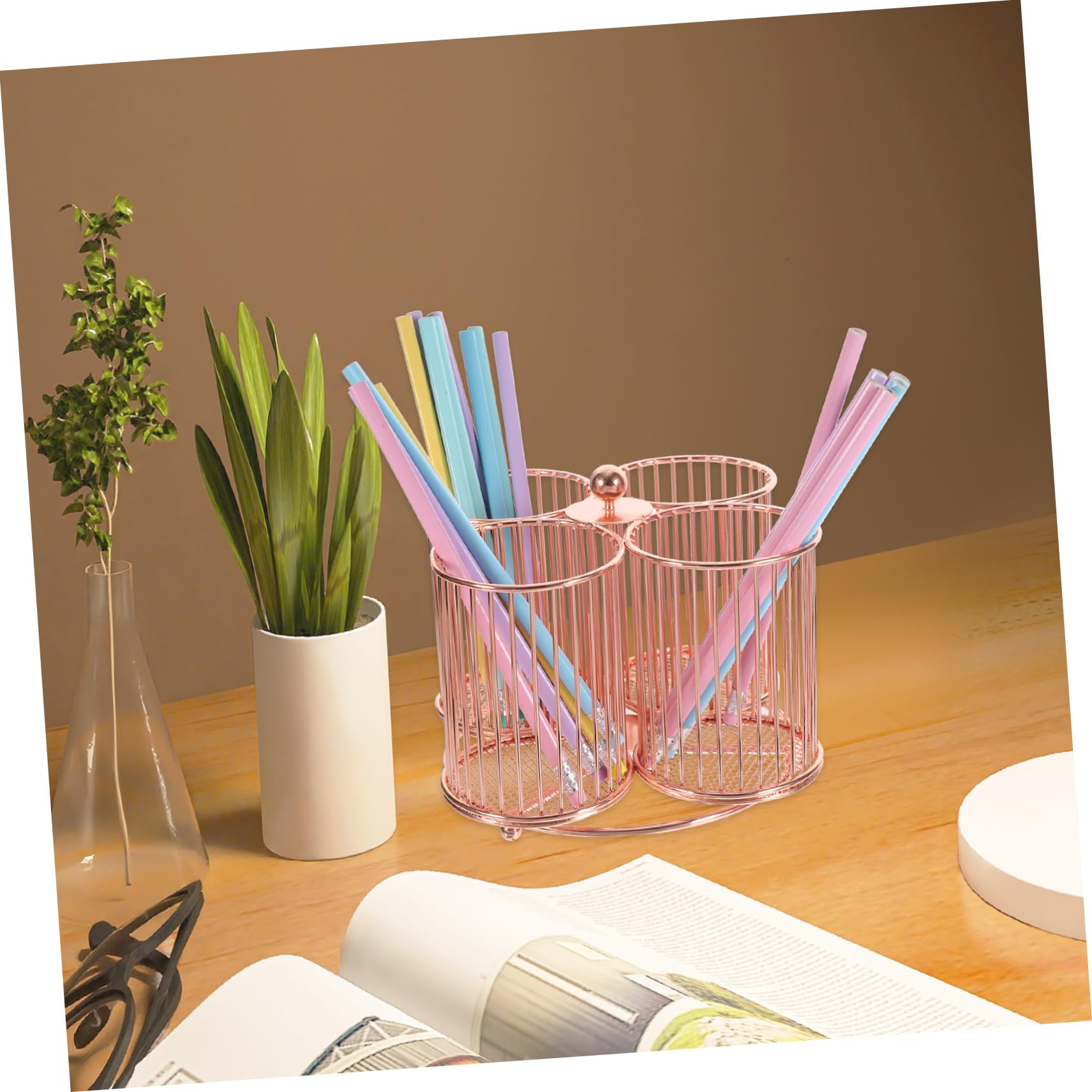 HOMSFOU Portapenne Girevole da Scrivania in Metallo Rosa Gold, Organizer Multifunzione per Cosmetici e Cancelleria, Contenitore Rotante 360° per Ufficio e Studio
