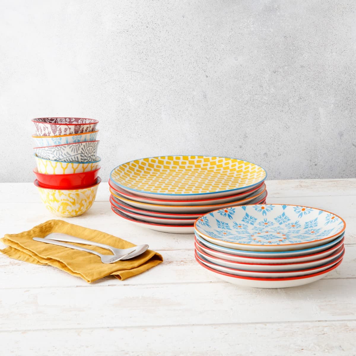 Artime - Service de 18 assiettes et bols design 1, SABAE