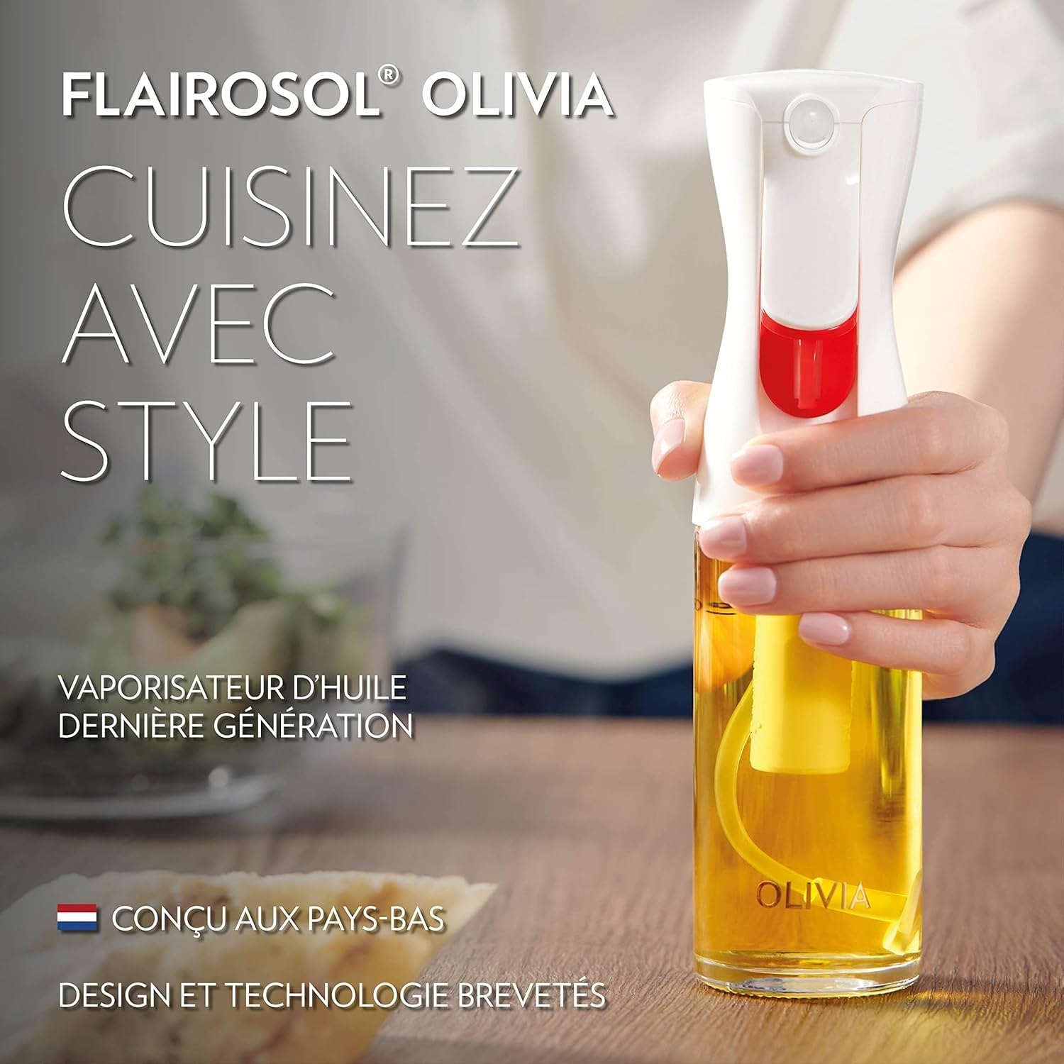 FLAIROSOL OLIVIA Vaporisateur d'Huile en Verre 130ml - Technologie de Pulvérisation Continue avec Contrôle des Portions - Polyvalent pour Cuisine, Salades, Barbecues, Vuisson, etc. (Logo Blanc)