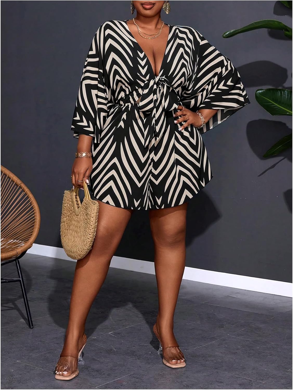 SOLY HUX Women's Plus Size Romper Striped V Neck Tie Front 3/4 Sleeve Loose Short Jumpsuit - Image 5