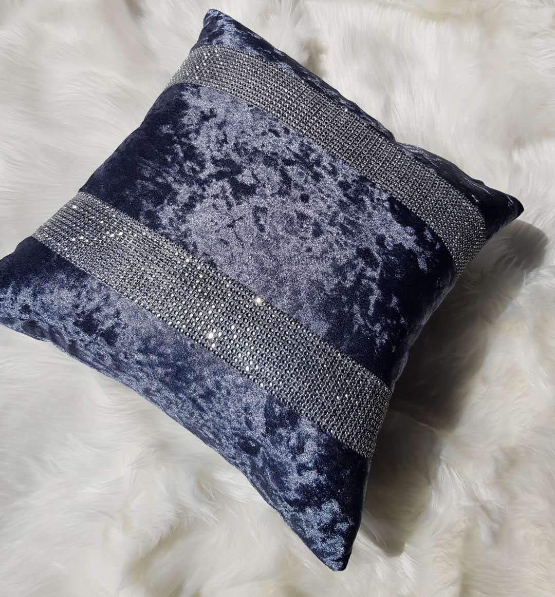 Householdfurnishing New Diamante Crushed Velvet Sparkle Bling Cushion Cover All Beautiful Colours (Grey, 45 x 45 cm)