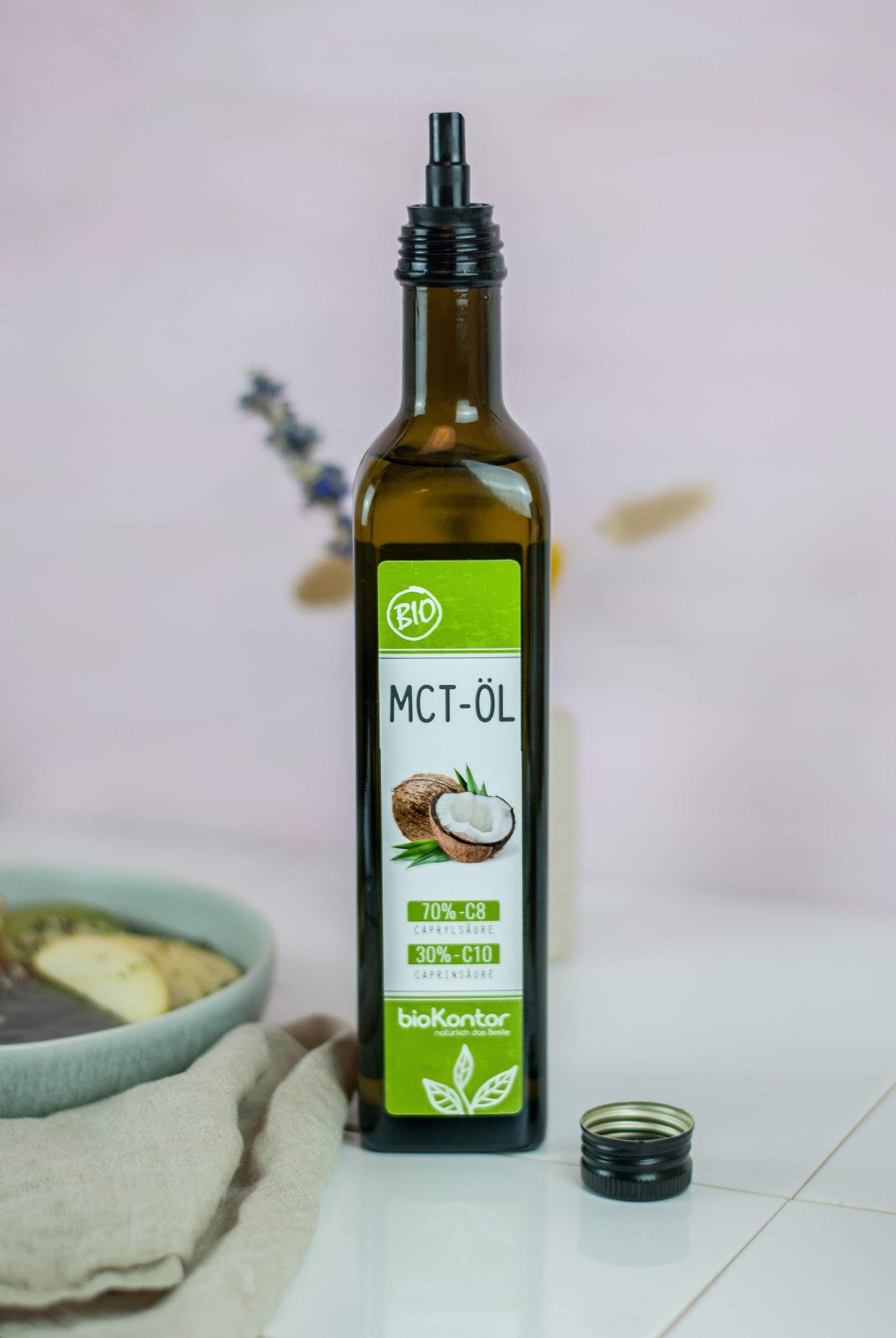 bioKontor – Bio MCT Öl 1000ml 1 l (2 x 500ml) – aus 100% bio Kokosöl – MCT C8 C10 Öl mit 70% Caprylsäure & 30% Caprinsäure – geschmacksneutrales MCT Öl – 100% Kokosöl – MCTÖl – vielseitig verwendbar