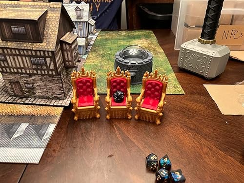 Miniatura 4 de MunnyGrubbers - Cárcel de dados - Silla Time Out y sombrero de dunce - Silla de la vergüenza - Corona de Crit y Trono de la Suerte - (Juego de dados