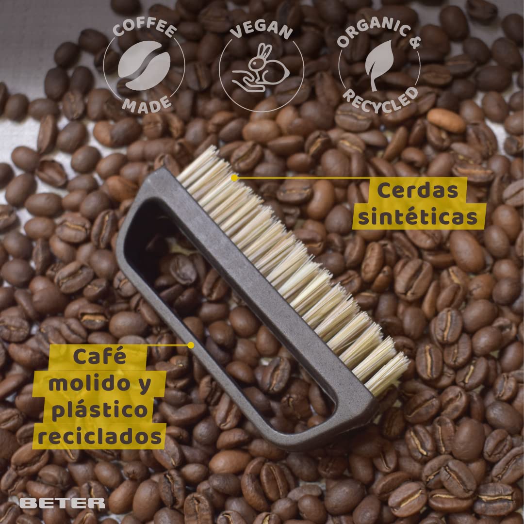Beter - Cepillo de uñas, elbaorado con Plástico Reciclado - Modelo Coffee O'clock