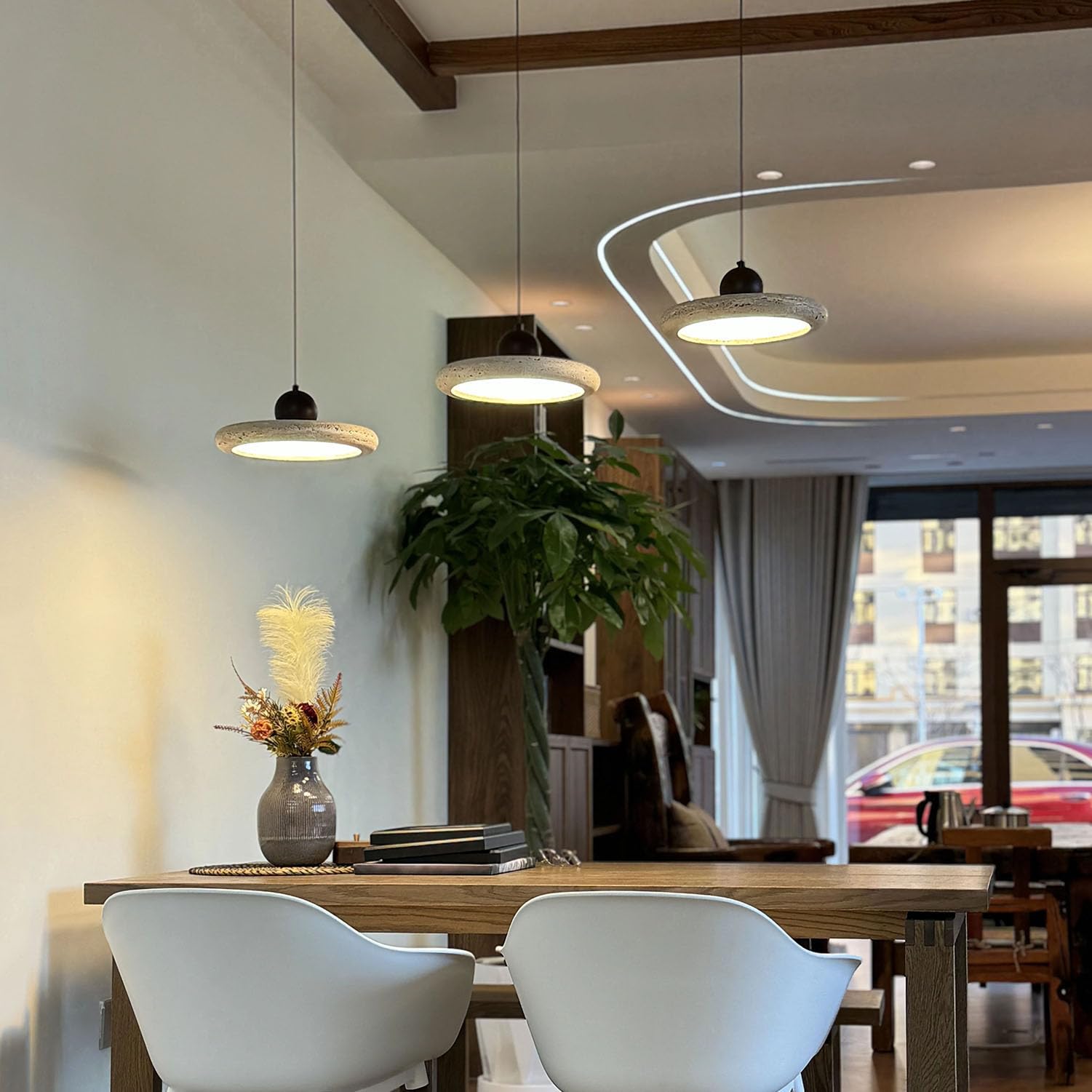 Wabi Sabi Pendelleuchte | Höhenverstellbar & Dimmbar LED mit Naturstein (Gelber Höhlenstein) & Holz | Für Schlafzimmer, Kücheninsel, Essbereich, Wohnzimmer (Walnuss, Ø30cm, Warmweiß)