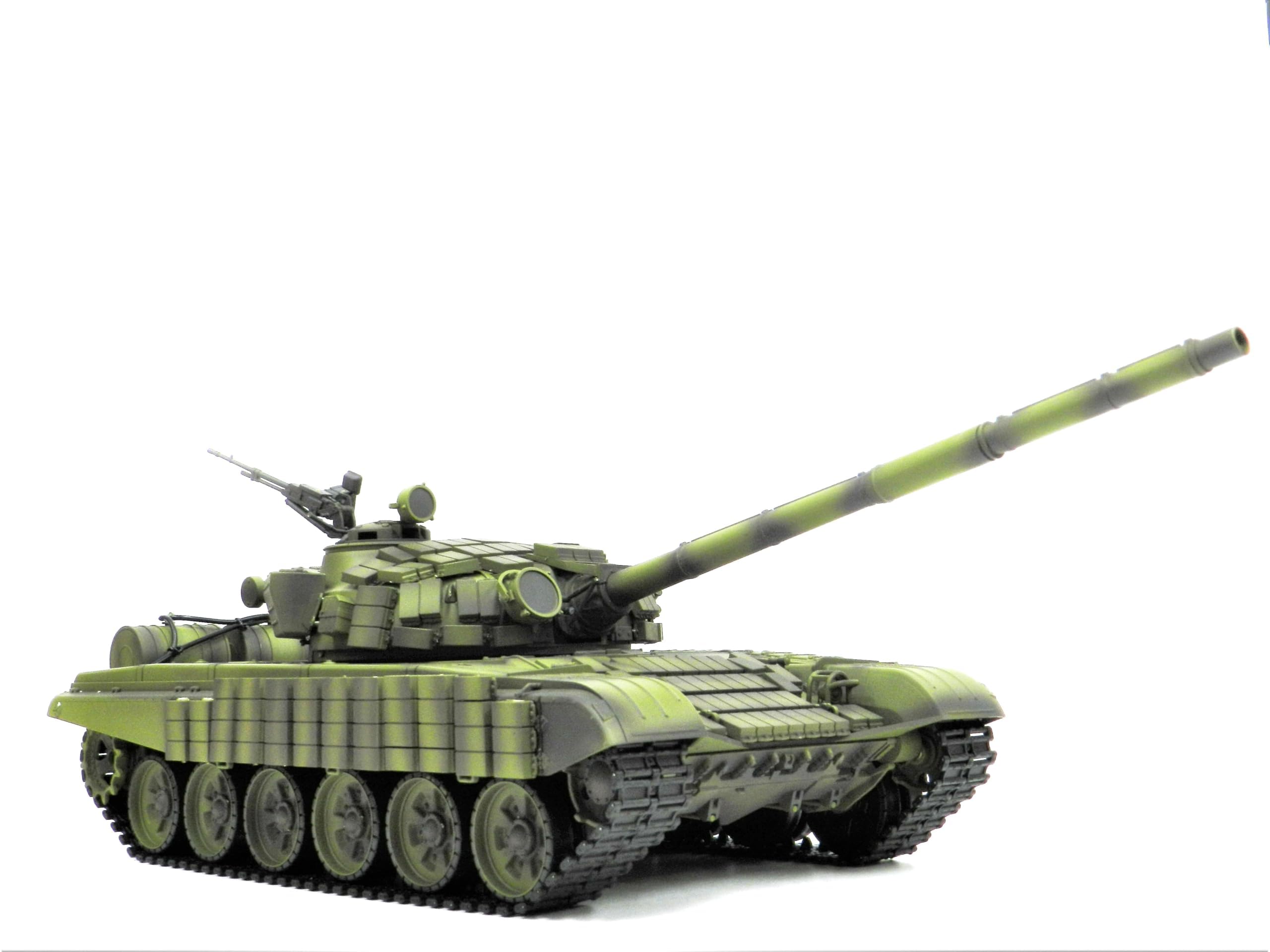 1/16サイズ戦車ラジコン　ロシアT72　ヘンロン3939-1 ver7.0 Amazon.co.jp: ヘンロン 2.4GHz 1/16スケール BB弾発射 赤外線バトル