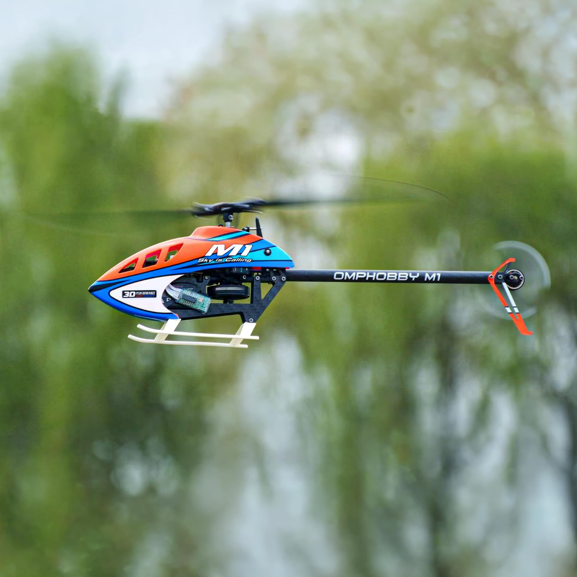 OMPHOBBY M1 V3 PRO 100 Klasse Mini 3D RC Hubschrauber Flugbereit, 6-Kanal Direktantrieb mit integriertem ELRS-Empfänger & OFS3+ Flugsteuerung, Micro Helikopter mit RadioMaster T8L Sender RTF Orange