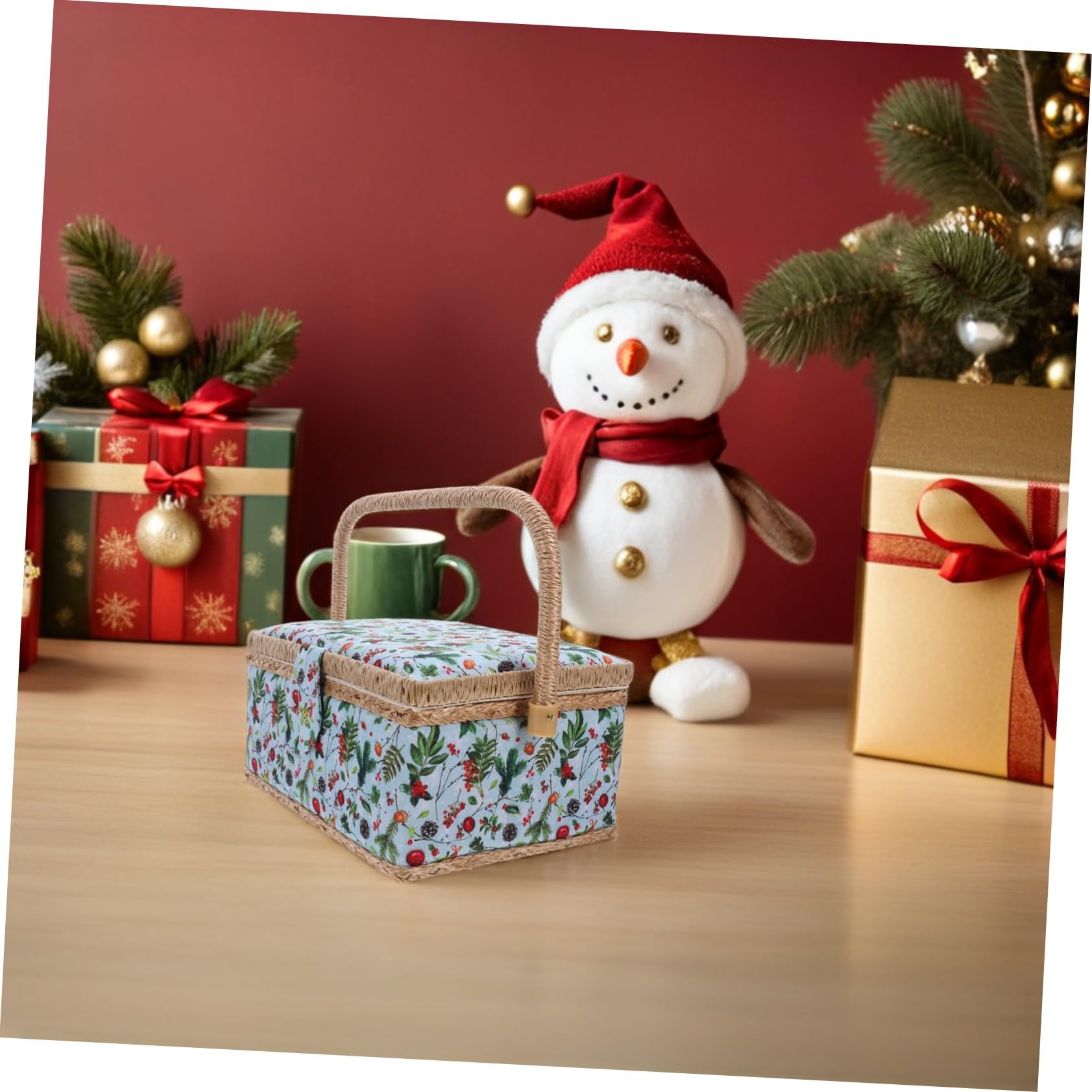 Holibanna Cesta de Costura Espaciosa con Diseño Navideño Europeo Organizador Portátil para Accesorios de Bordado y Suministros de Costura Caja de Tela con Asa para Decoración Festiva y Viaje