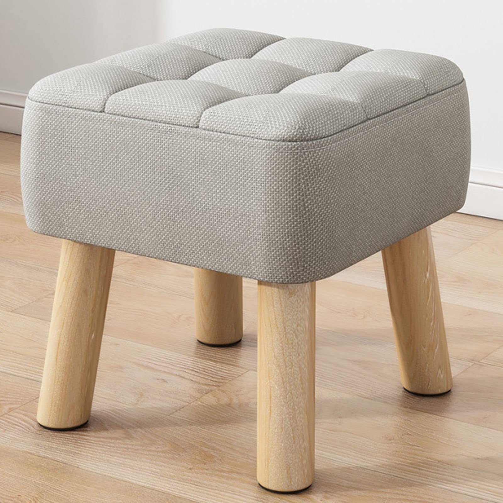 Ottomans repose-pieds en cuir au design intemporel et soigné