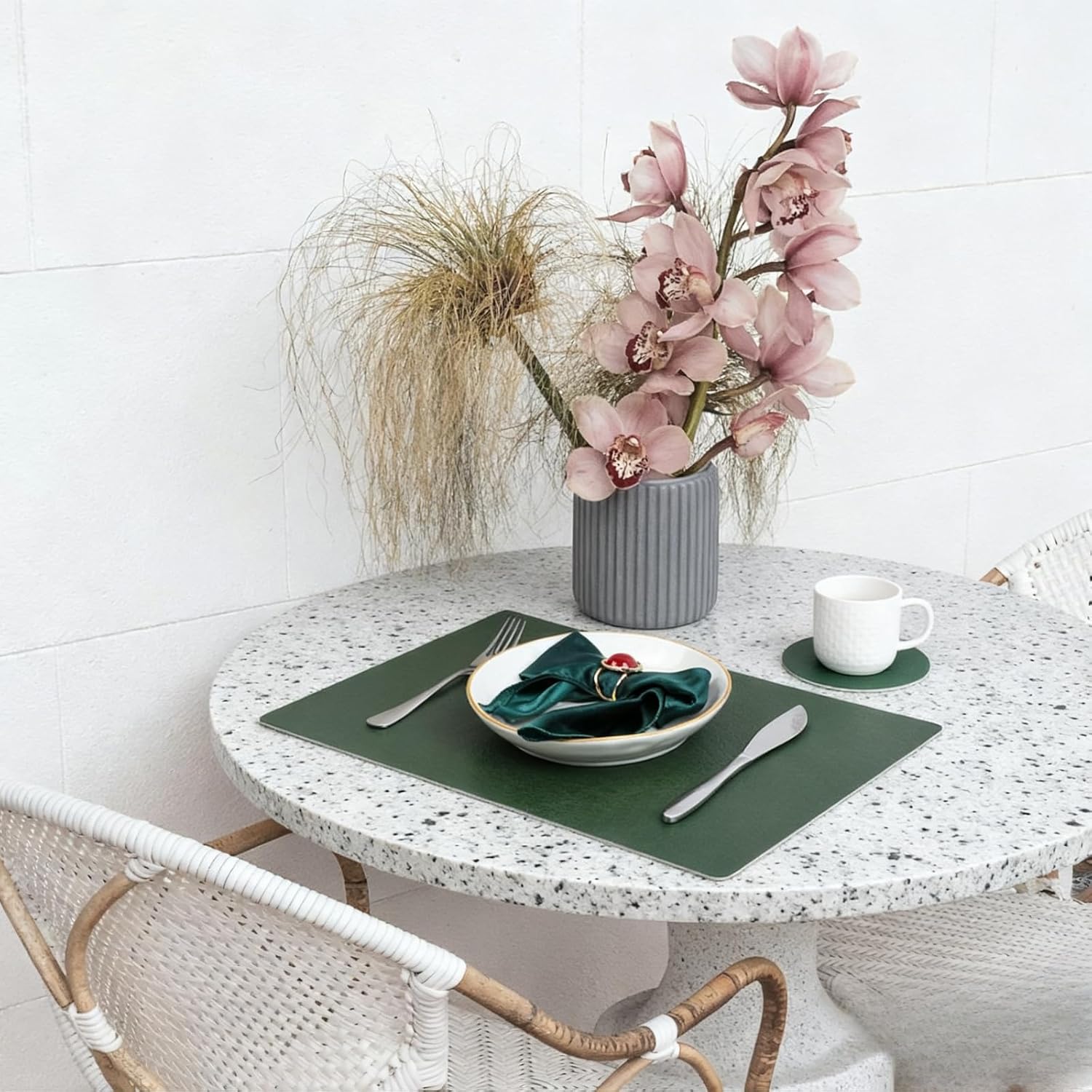 Faux Leather Placemats Set of 6 with Round Coasters, Green Heat Resistant Washable Table Mats with Cloth Dinner Napkins & Napkin Rings for Dining Table, Outdoor, Home Decoration (24pcs)