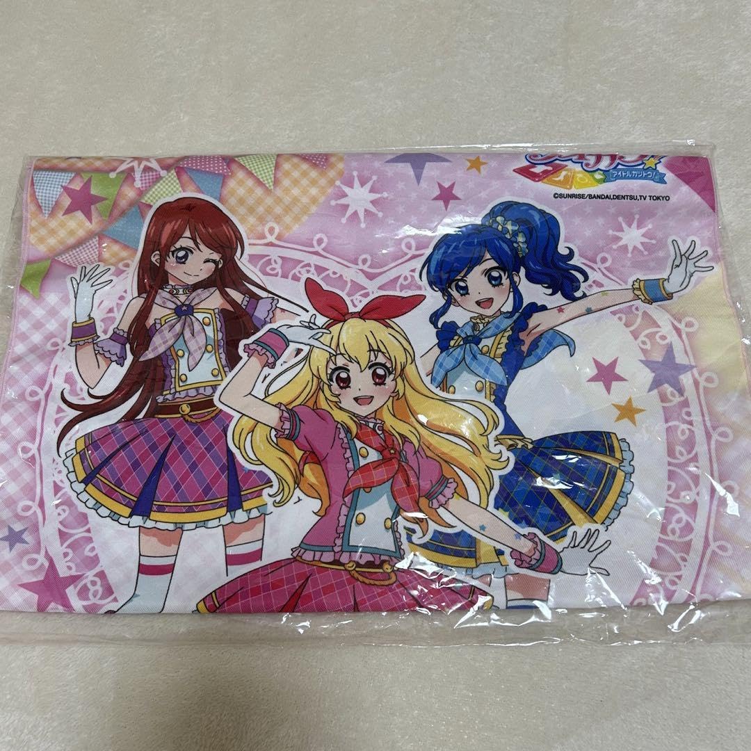 アイカツ　タペストリー　ソレイユ Amazon.co.jp: アイカツ タペストリー ソレイユ : おもちゃ