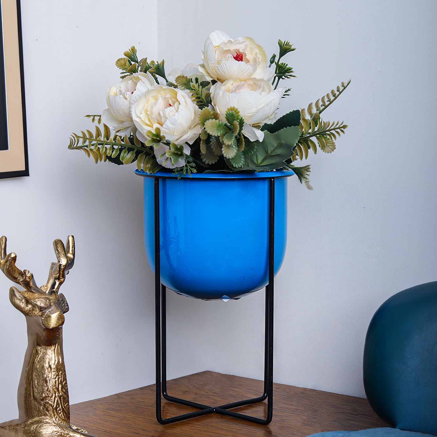 Market99 Stylish Blue Plant Pot with Stand Modern Iron Pedestal Pot