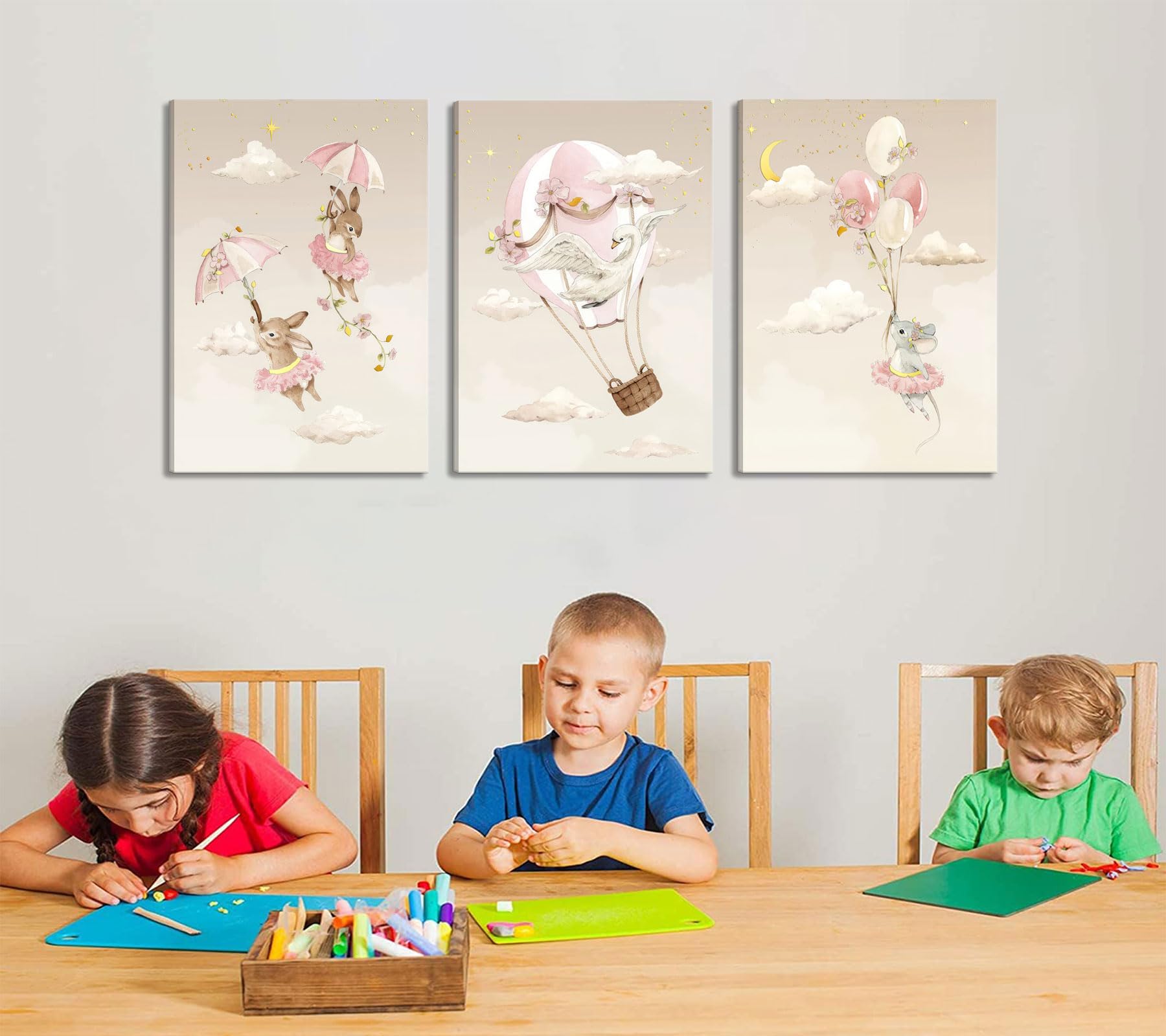 Set 3 Quadri Su Tela Per Cameretta Neonata - Animali Del Bosco Con Palloncini, Decorazione Parete Rosa - 2