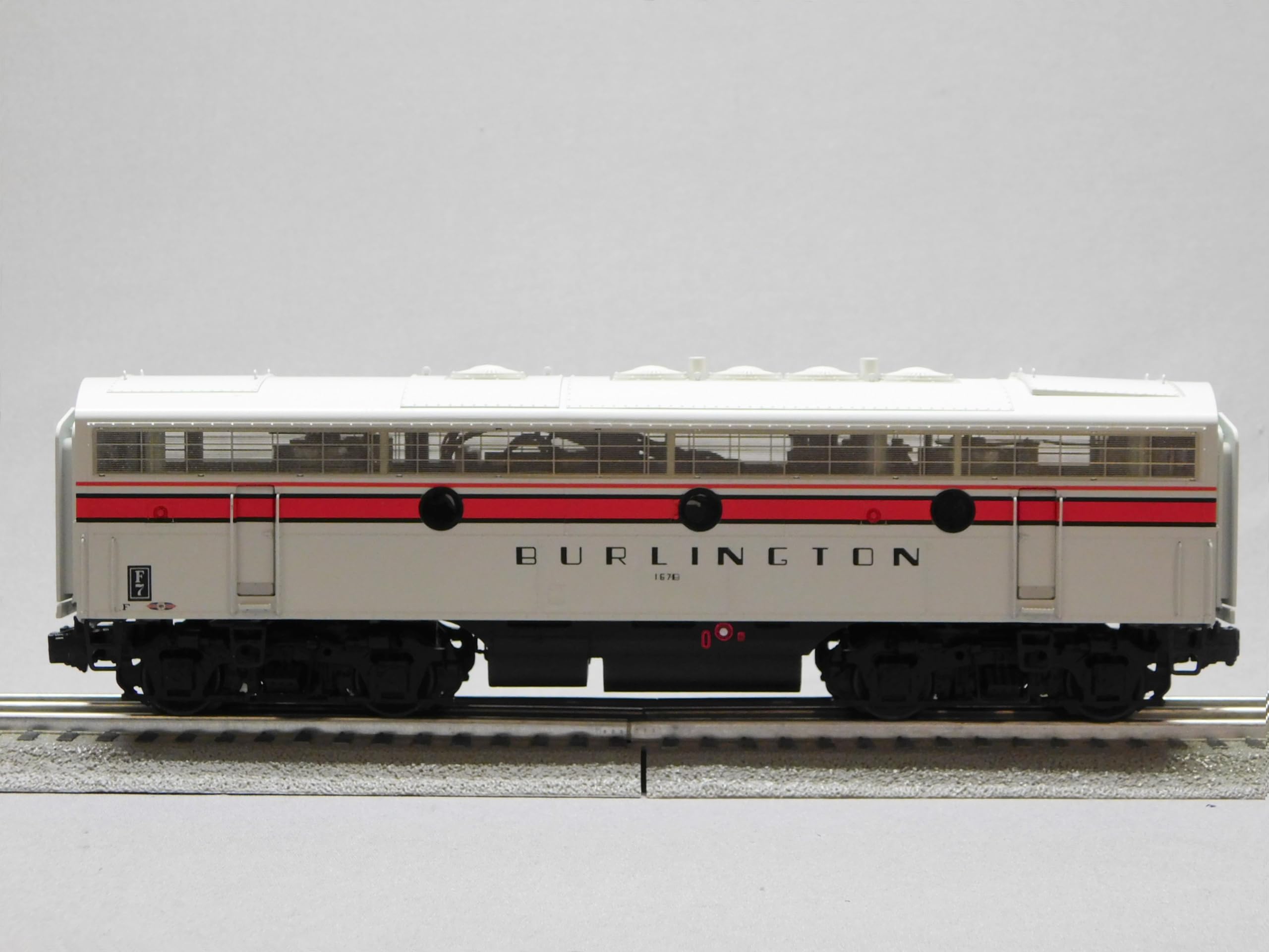 Lionel Chicago Burlington & Quincy Legacy F7 Powered B Unit O Gauge 2433198