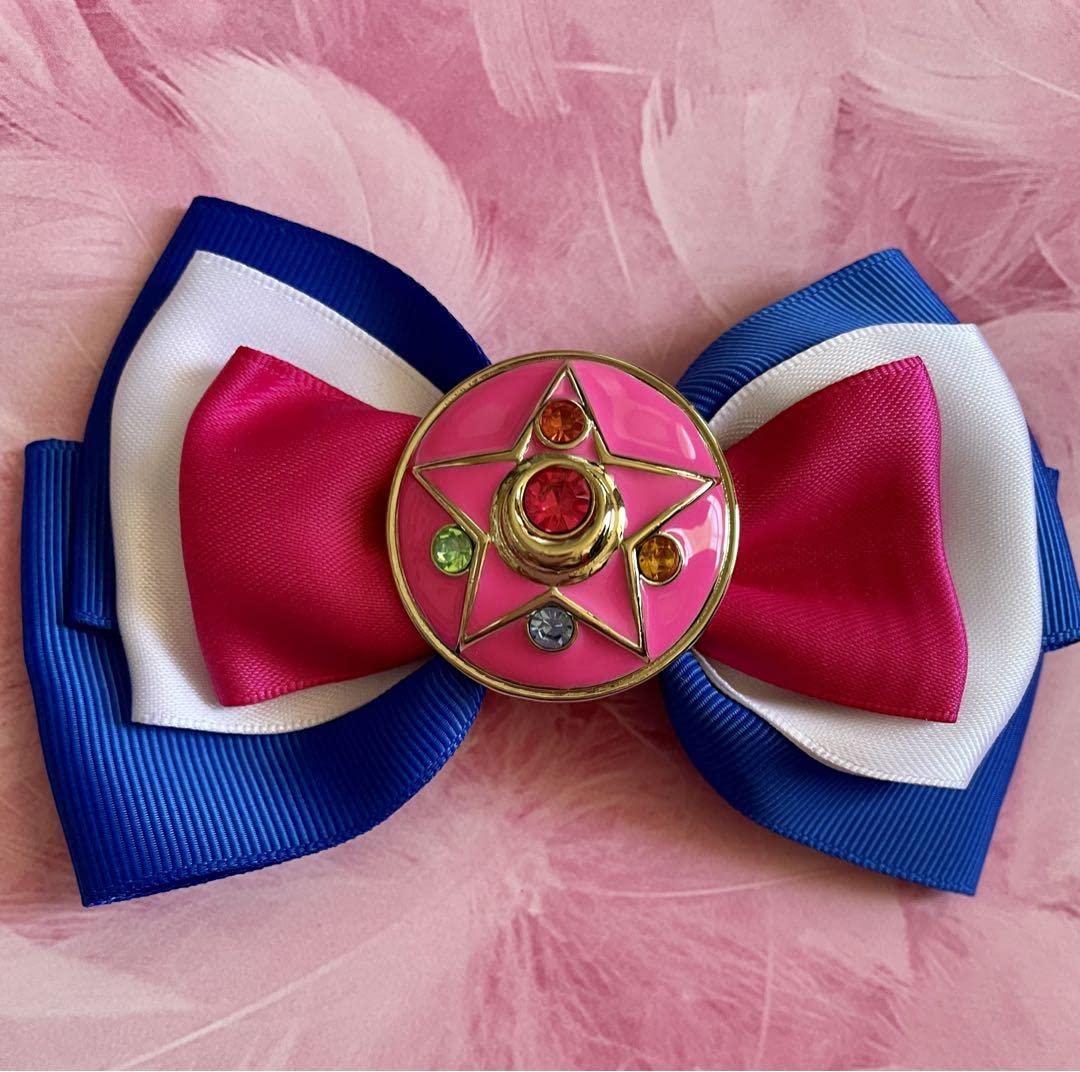 Amazon.co.jp: USJ限定 セーラームーン リボンクリップ : ホビー