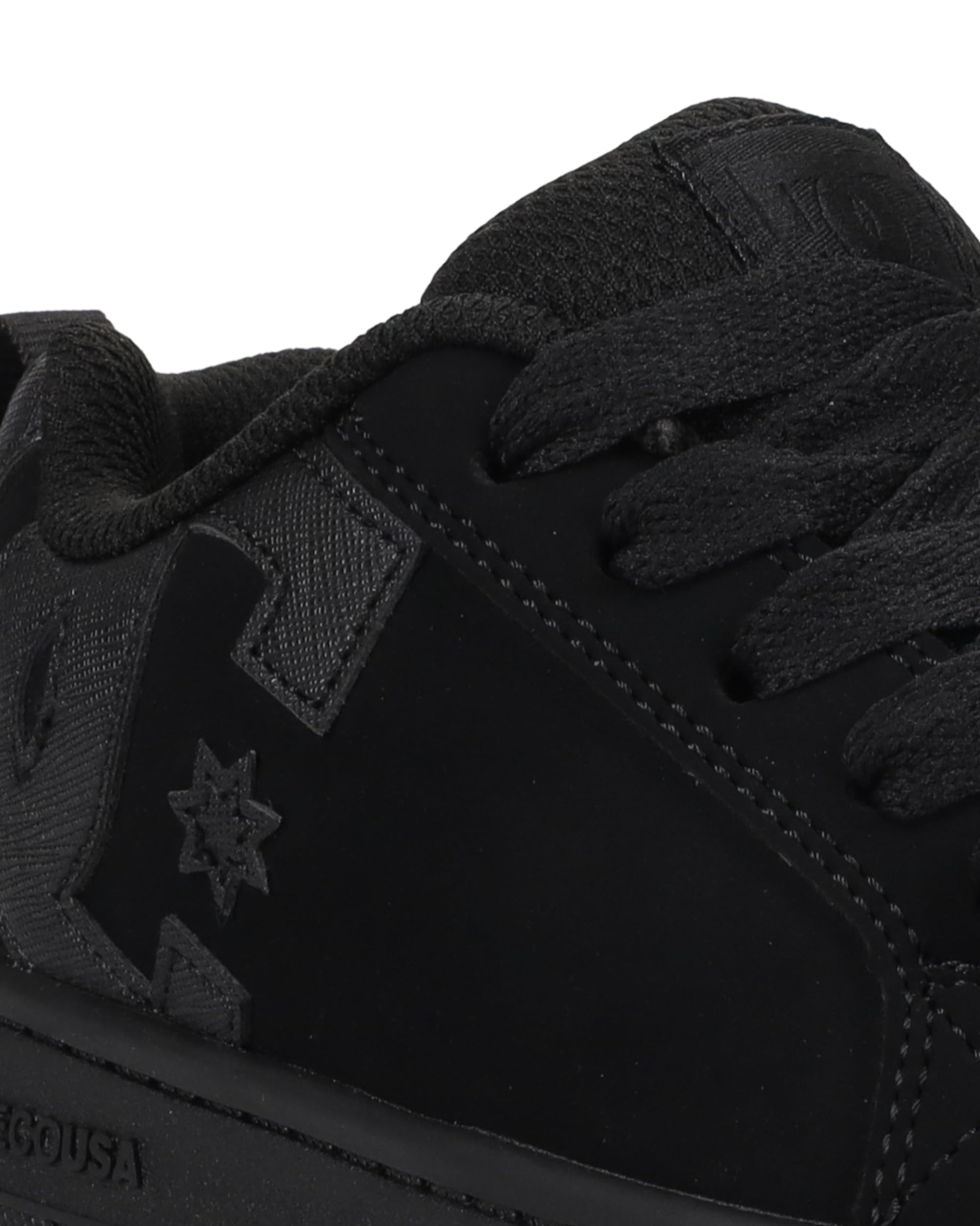 DC Boys' Court Graffik Skate Shoe Black, 5 M US Big Kid
