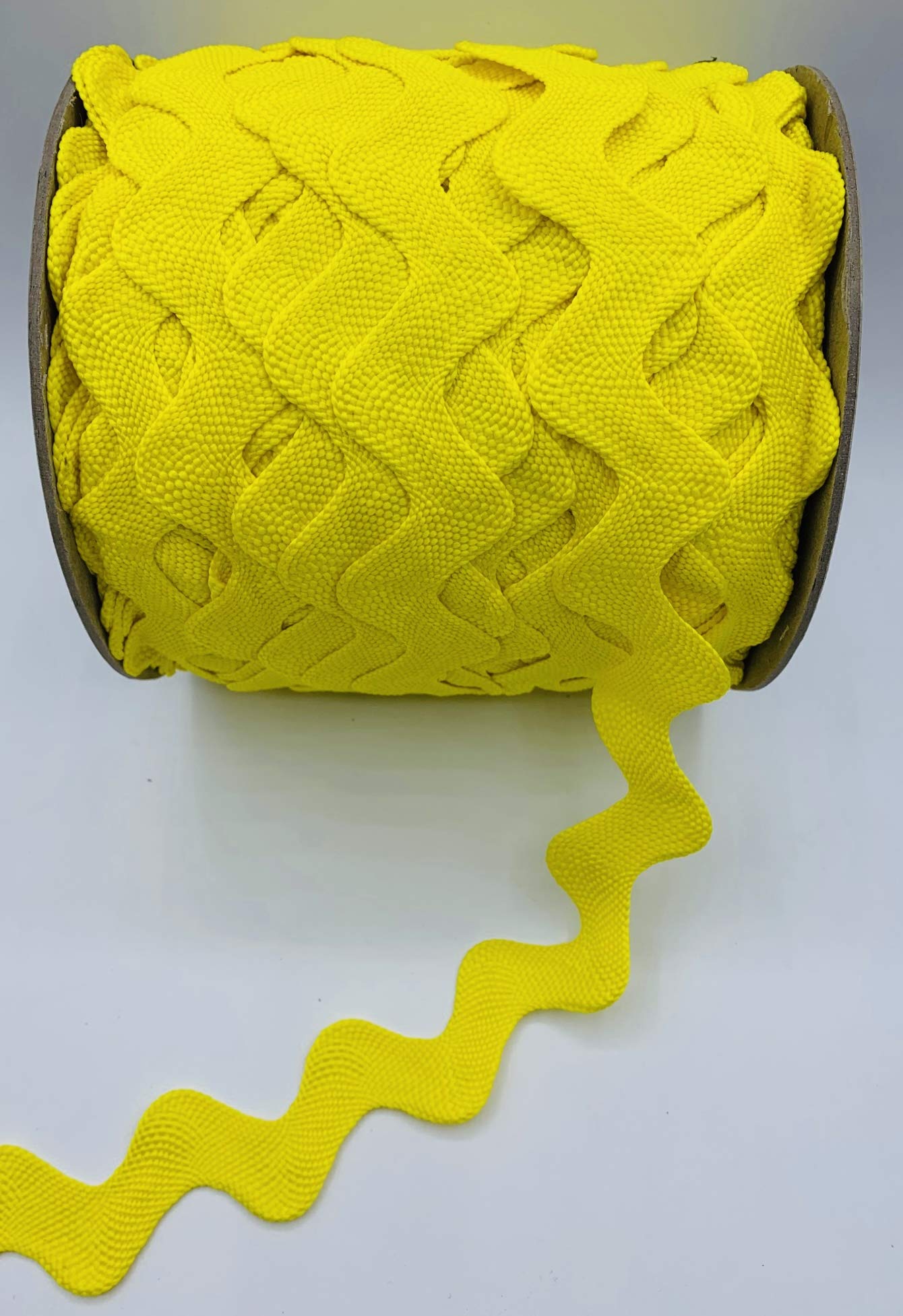 1-1/2” Giant Jumbo RIC Rac (Bright Yellow, 10 Yards)