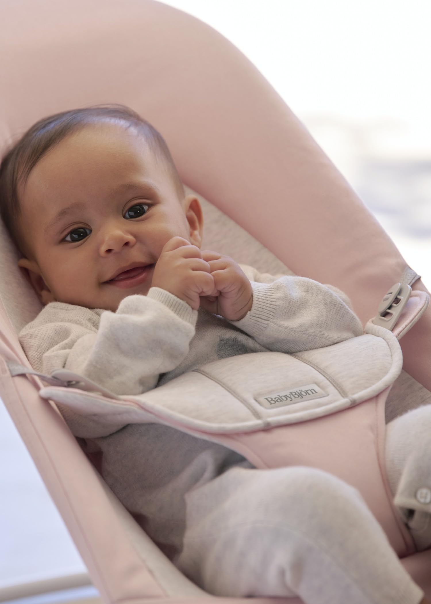 BabyBjörn Babywippe Balance Soft, Gewebt/Jersey, Hellrosa/Grau