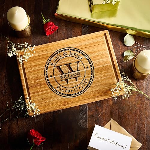 Miniatura 5 de Personalized Cutting Board Mothers Day Gift, Custom Monogram Engraved Charcuterie Board, Anniversary Gift for Couple, Bridal Shower Gift Ideas, 50th