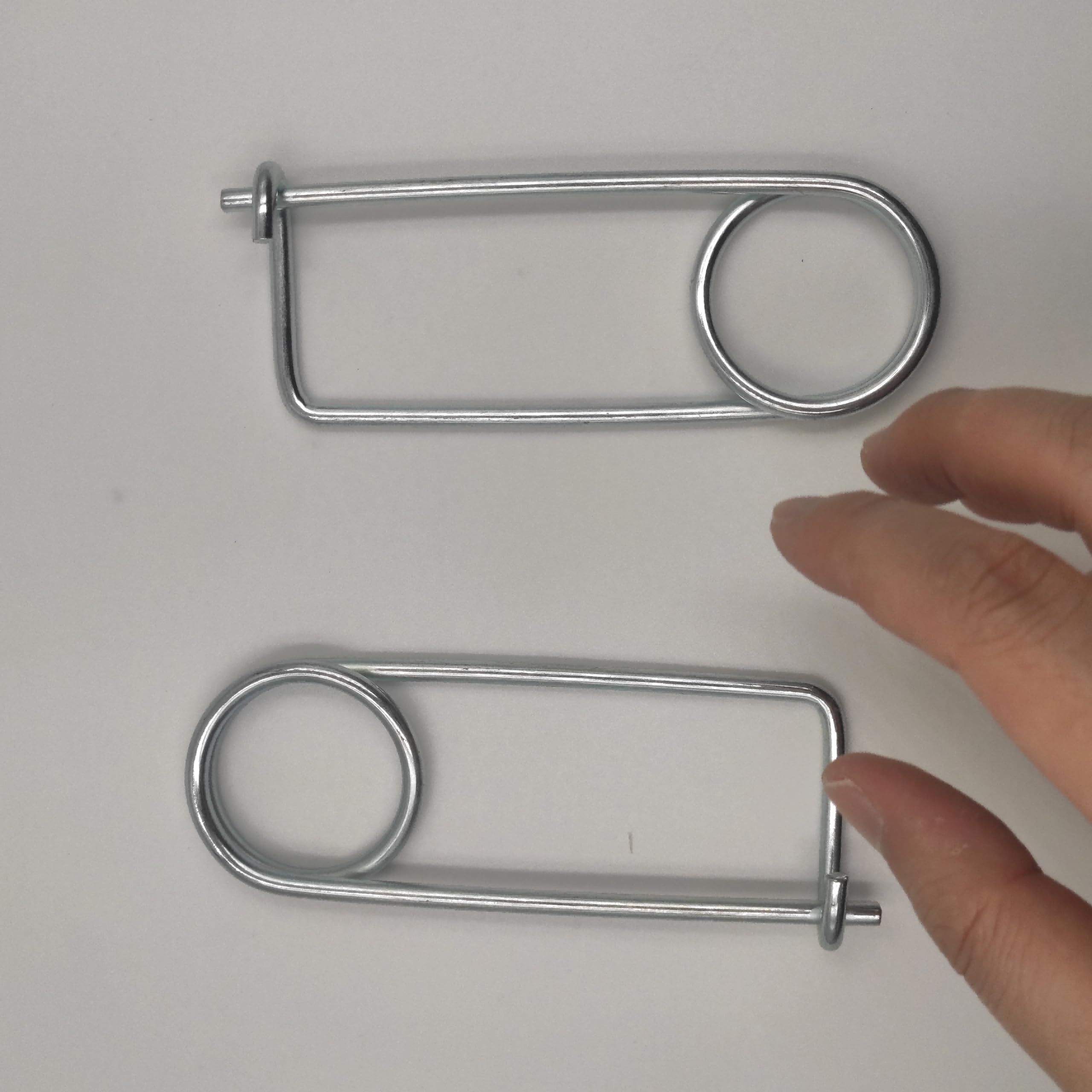 Large Stainless Steel Spring Wire Safety Lock Pins,Coiled Tension Safety PinSteel Brooch Shape Cotter Safety Pins for Farm Lawn Garden Hitch - Image 3
