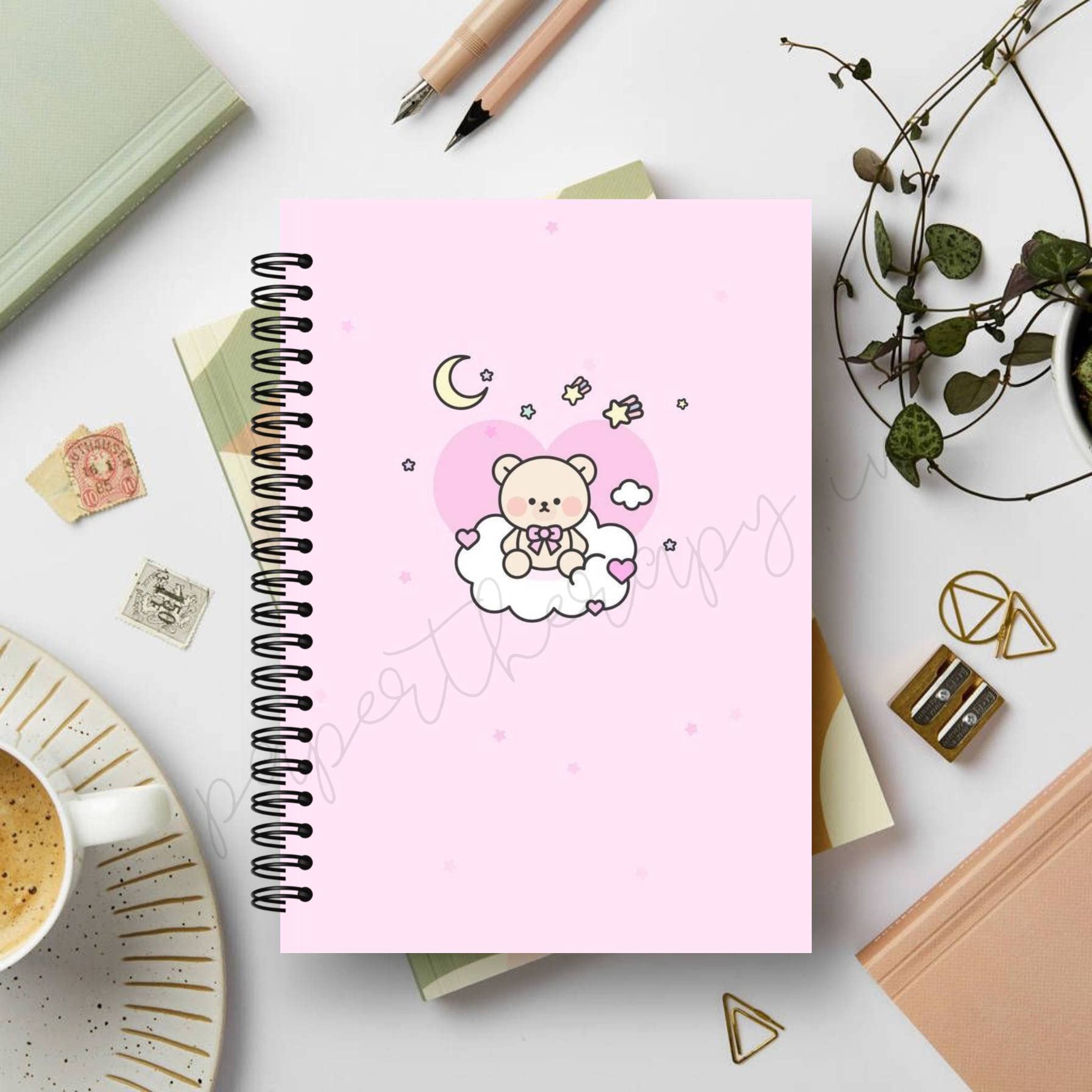 Jinnie's studio A5 Cute kawaii art journal notebook - Ruled pages - 100 pages - Journal, Diary, Gift - 100 GSM - Spiral bound