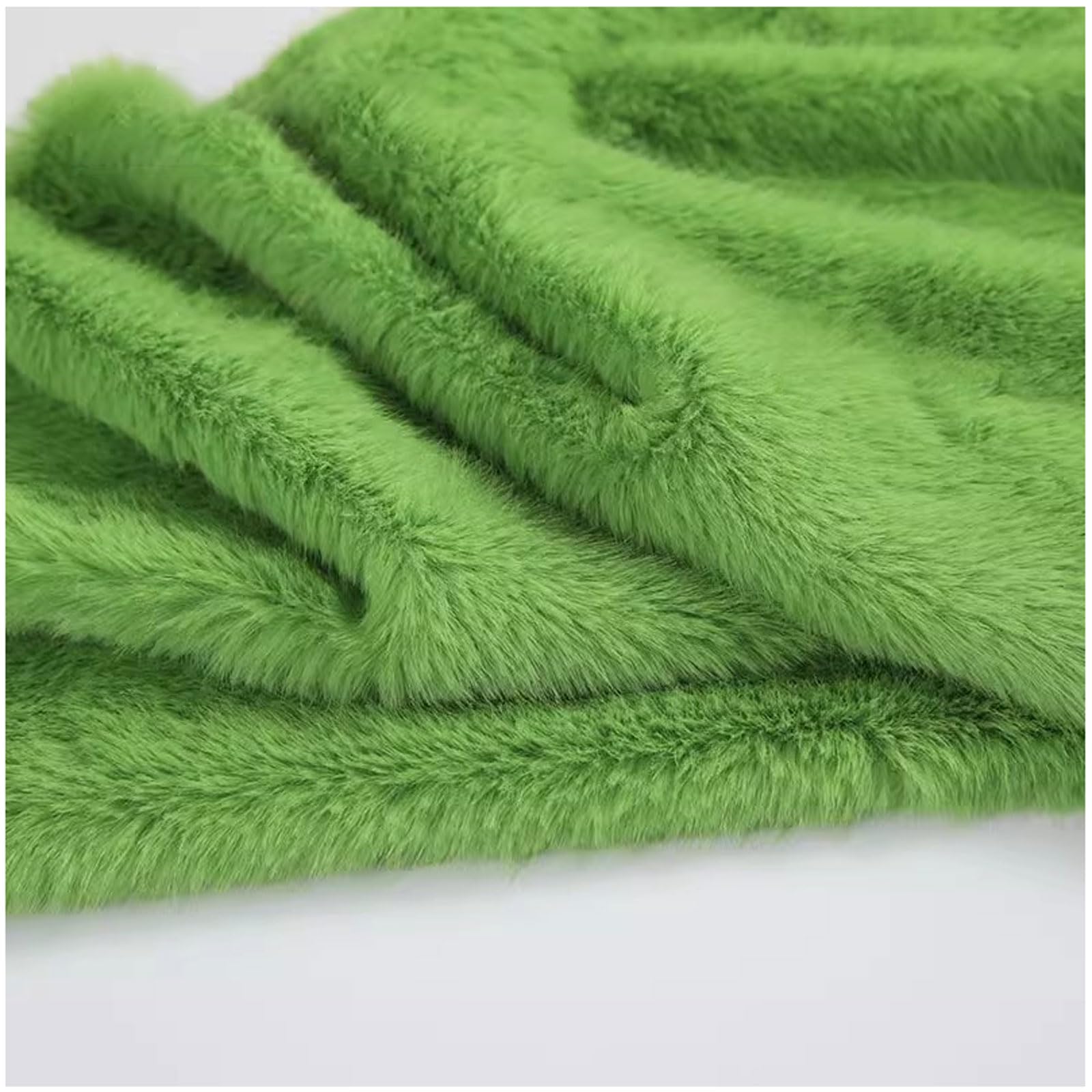 YZRXD Shaggy Faux Fur Fabric 20mm Short Pile Plush Artificial Fur Material Fluffy Fuzzy 160x50cm 62''x19'' 35 Colours for Crafts, Costume, Decoration, Cushion(Color:green)