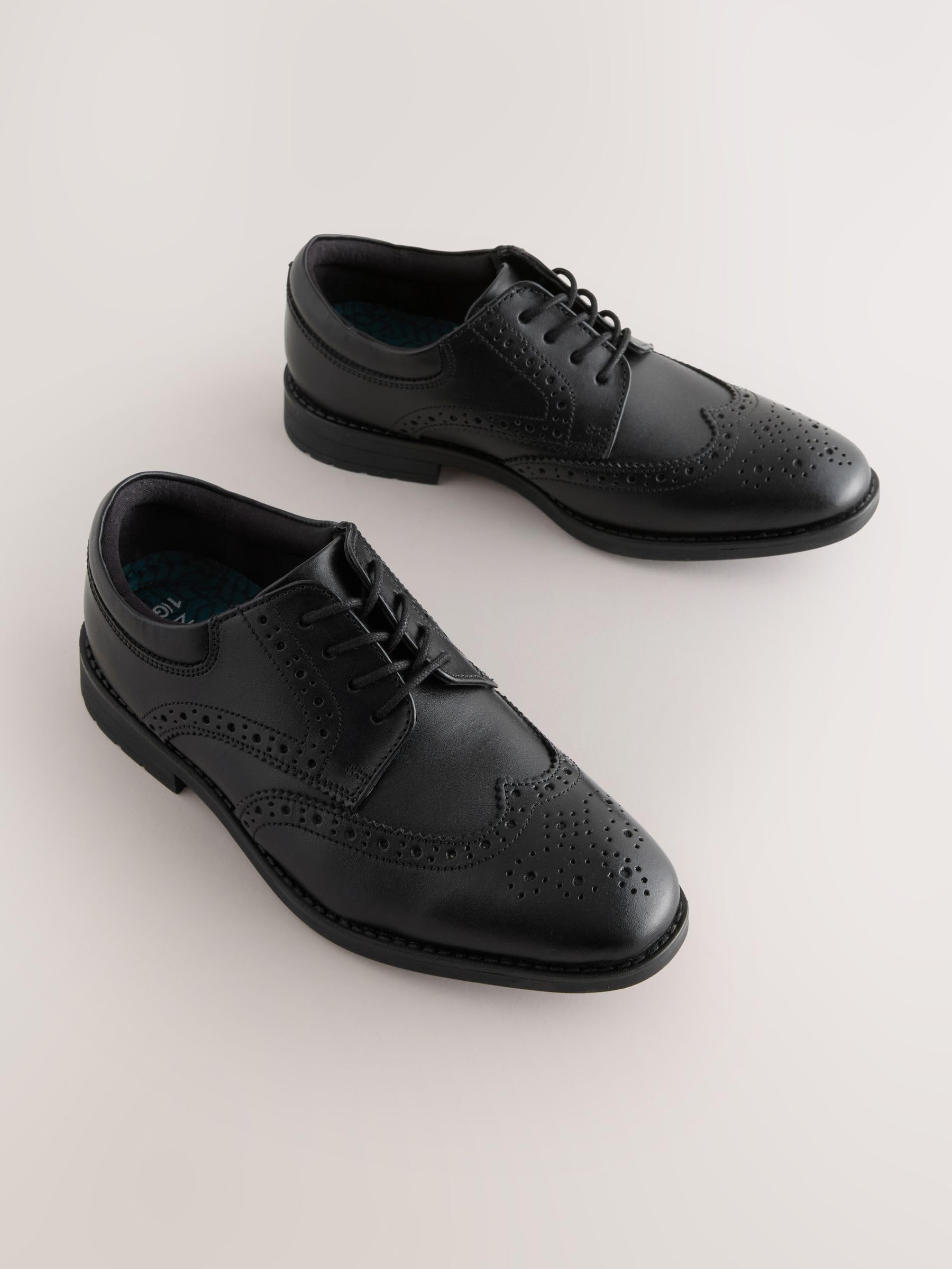 NEXT Garçon Chaussures Richelieu en Cuir à Lacets pour l’école - Pointure Large (G)