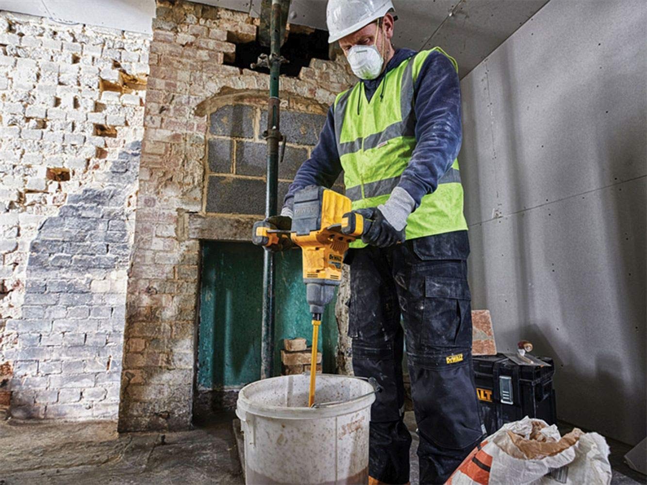 DEWALT Malaxeur à Palette XR FLEXVOLT 54 V Sans Fil - Sans Batterie Ni Chargeur - Pour les Applications de Mélange de Plâtre, Enduit, Epoxy - 5 Vitesses Variables - Conception à 2 Poignées DCD240N-XJ