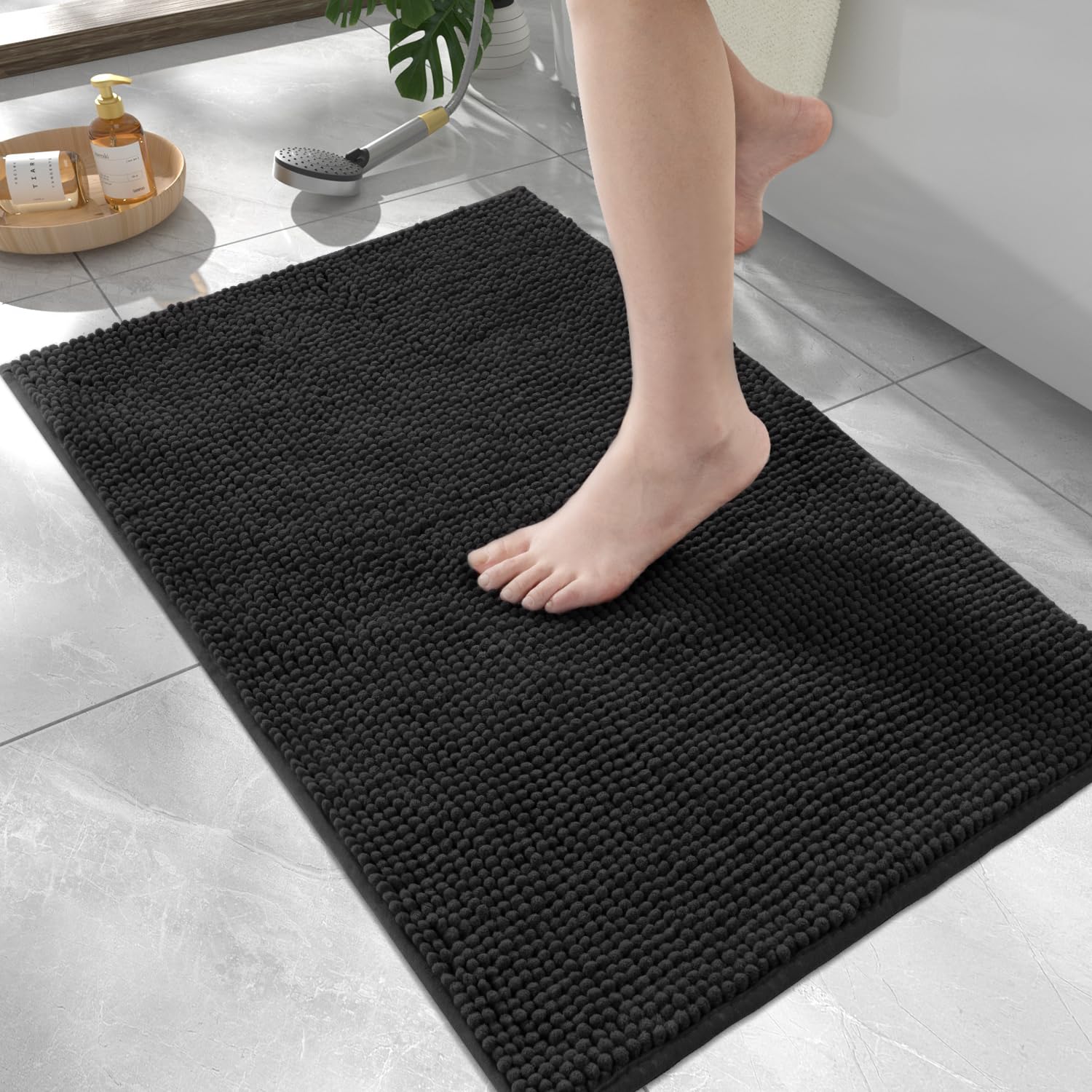 HITSLAM Chenille Bath Mat Non Slip, Ultra Absorbent Bathroom Mat, Super Soft Shaggy Shower Rug, Machine Washable Quick Dry Bath Mats for Bathroom Floor, Tub, Shower and Vanity, 80x50cm, Black