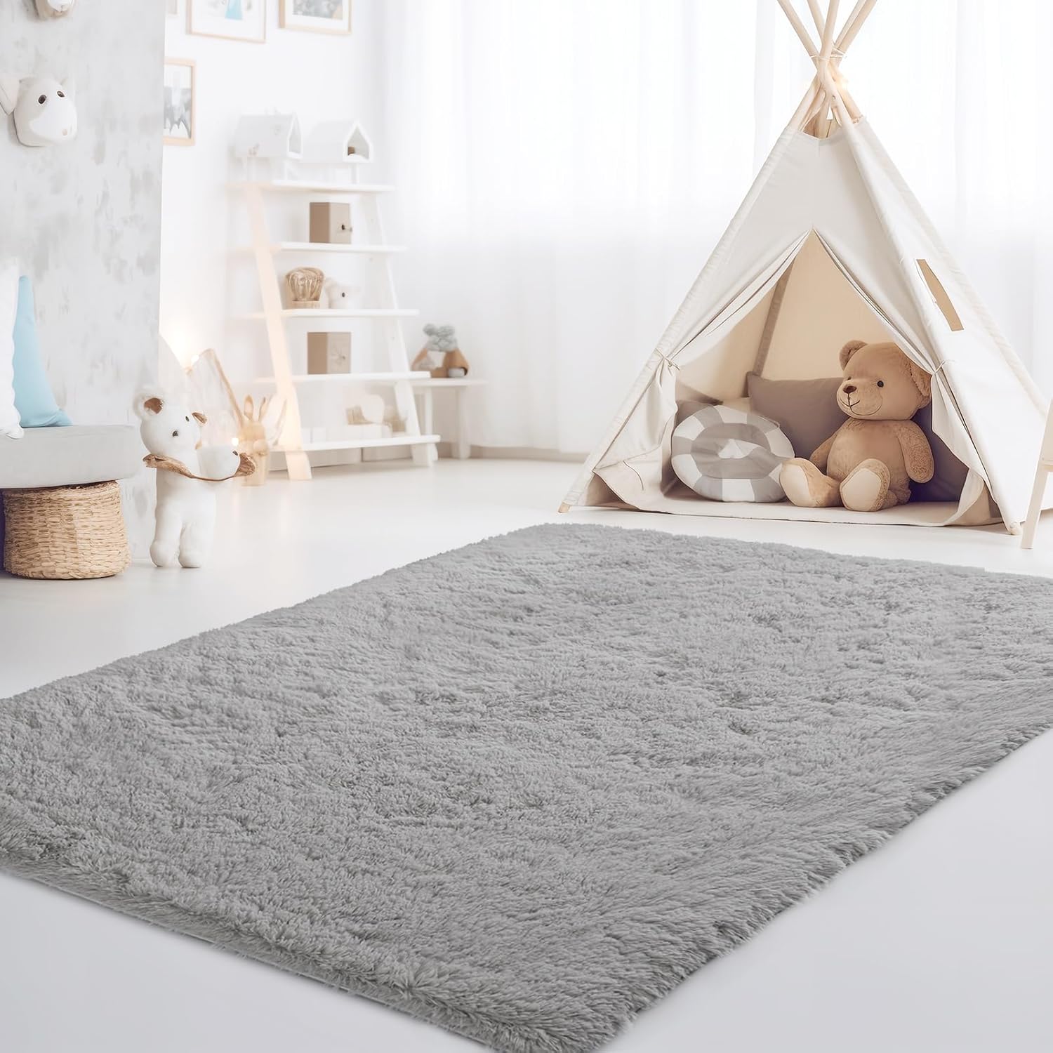 CRUGZ Grey Area Rug 5x7 Feet, Ultra Soft Light Grey Rugs for Living Room Decor