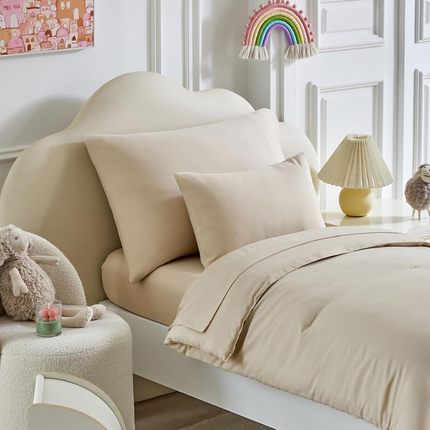 Kids Comforter Sheet Set - Soft and Breathable Bed Set Includes Quilted Comforter, Fitted Sheet, Flat Top Sheet, Pillowcase and Toddler Pillowcase for Toddler - 5 Pieces Toddler Bedding Set Beige