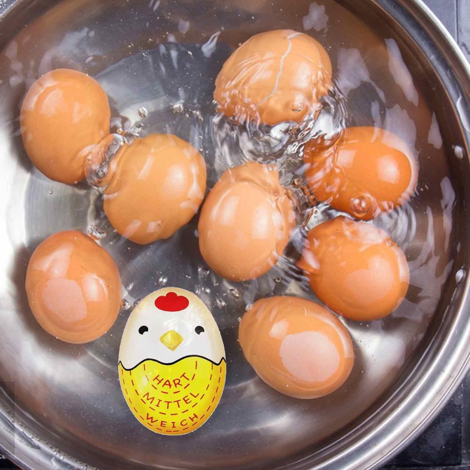 eieren op een bord. gebakken eieren met groenten. Engels heerlijk ontbijt. omelet .vector afbeelding in cartoon-stijl. 7801802 Vectorkunst bij Vecteezy