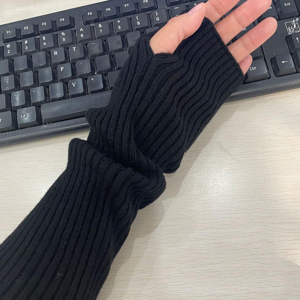VTTDB Arm covers cute women kawaii japanese harajuku Y2k Arm Warmer for Girls Goth Gloves Fingerless Knitted Arm Sleeve: Black