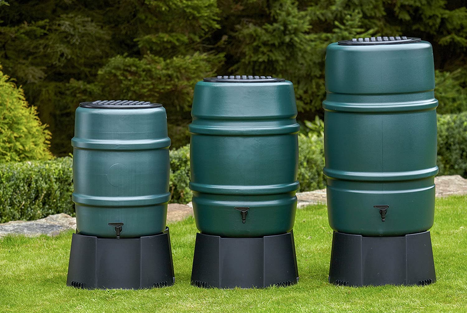Harcostar - Set di cisterne per acqua piovana da 227 litri, include supporto per rubinetto e kit deviatore, prodotto nel Regno Unito, ideale per giardini piccoli o grandi
