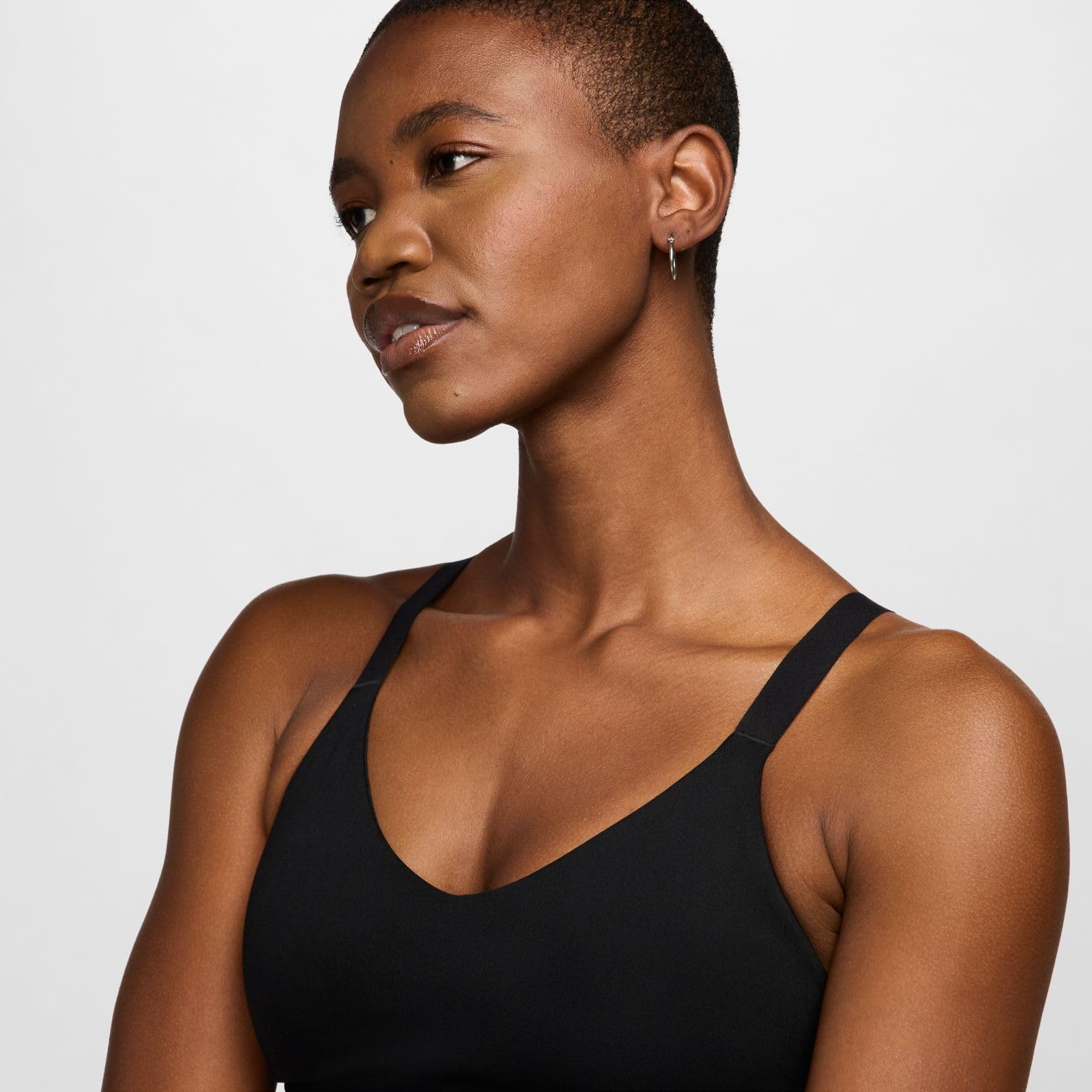 Nike Damen Nike Indy Sport-BH mit Mittlerem Halt, Polster und Verstellbarer Passform Sport-BH