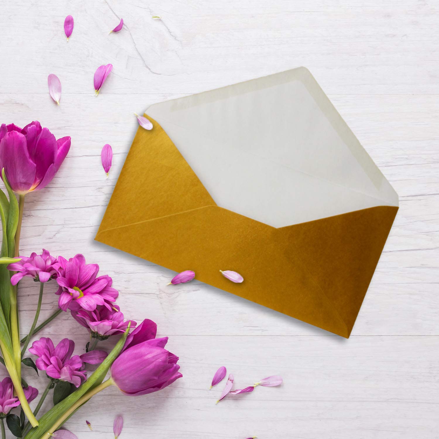Lot de 700 enveloppes à lettres dorées métallisées - DIN long - 110 x 220 mm (11 x 22 cm) - Fermeture humide sans fenêtre - Idéal pour cartes d'invitation - Série FarbenFroh
