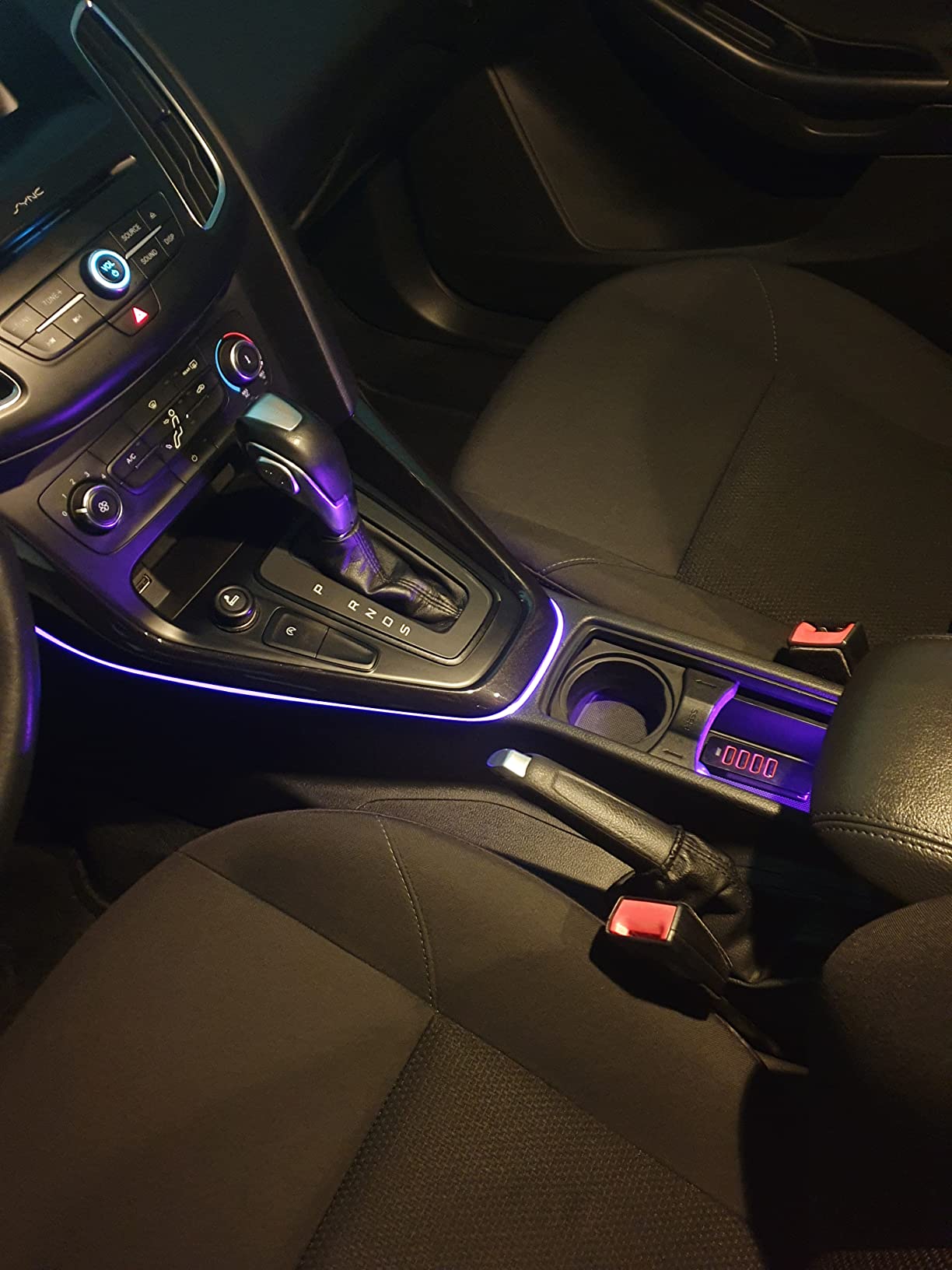 Luce LED Per Bagagliaio Auto | 50 Cm | Bianco Freddo | Adesivo | Per Furgoni, Camper, Caravan