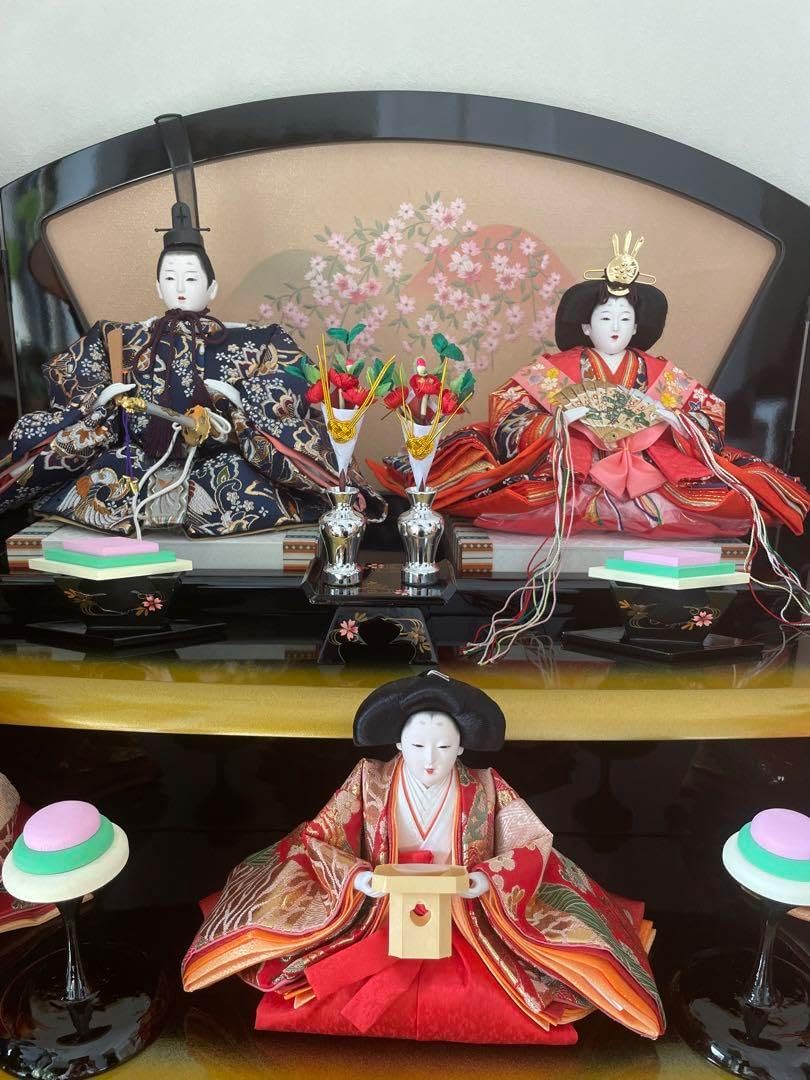美品　原孝州　お雛様　雛人形　三段飾り　五人飾り　桜刺繍　光るぼんぼり 原孝州 お雛様 雛人形 三段飾り 五人飾り 桜刺繍 光るぼんぼり ひな飾り