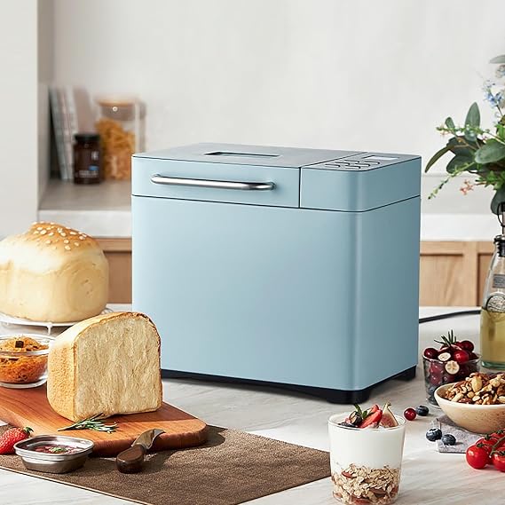 Fully Automatic Bread Maker, Automatic nut Dispenser, 60 Minute Keep Warm, 3 Crust Tones Bread Maker