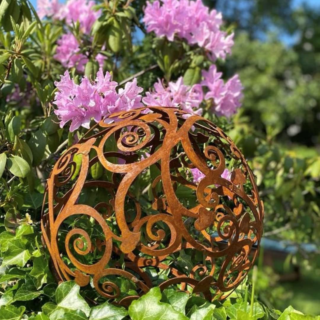 Terma Rost Kugel 40 cm Barock filigran Handmade Germany Gartenfigur groß Metallfigur edelrost Garten Deko Outdoor deko Metall Kugeln Vintage gartendeko rostoptik dekokugel gartenkugel