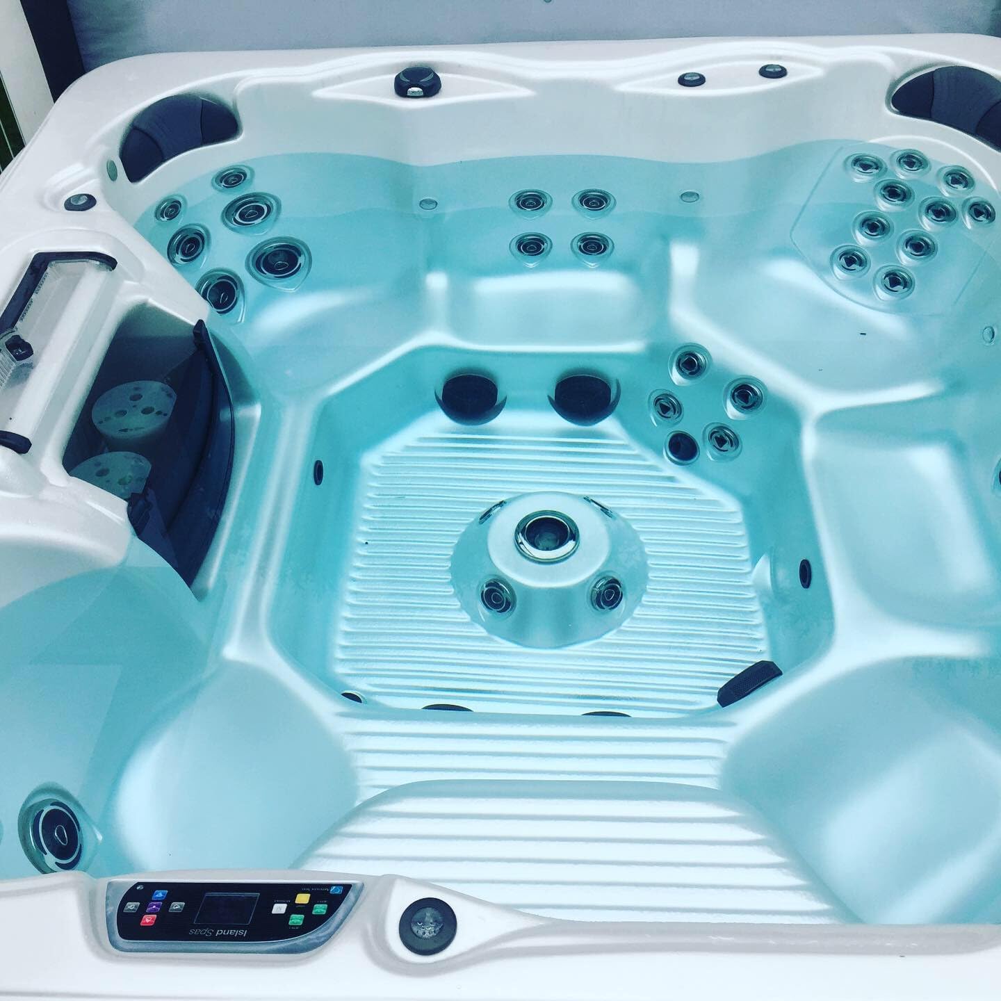 EGO3® Filterbälle das Original, Filtermaterial speziell Whirlpool Filter Behälter einsetzbar in Whirlpools, Hot Tubs, Spas anstelle von Filterkartuschen, einfach zu reinigen (600, Gramm)