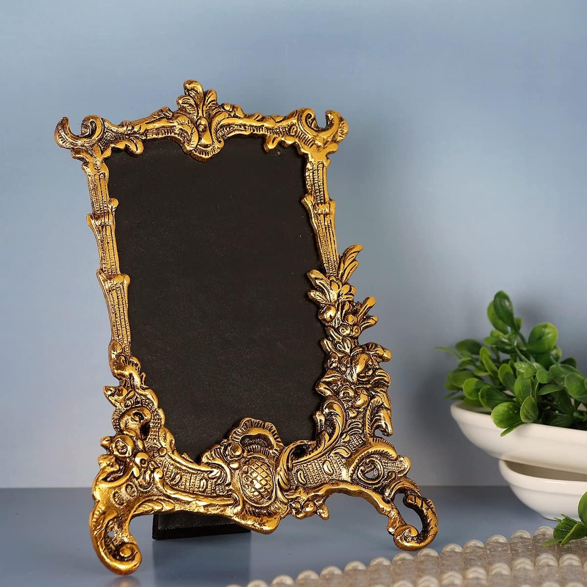 LABHCART Vintage Baroque Style Photo Frame, Gold Decorative Table Frame, 21 x 16 cm