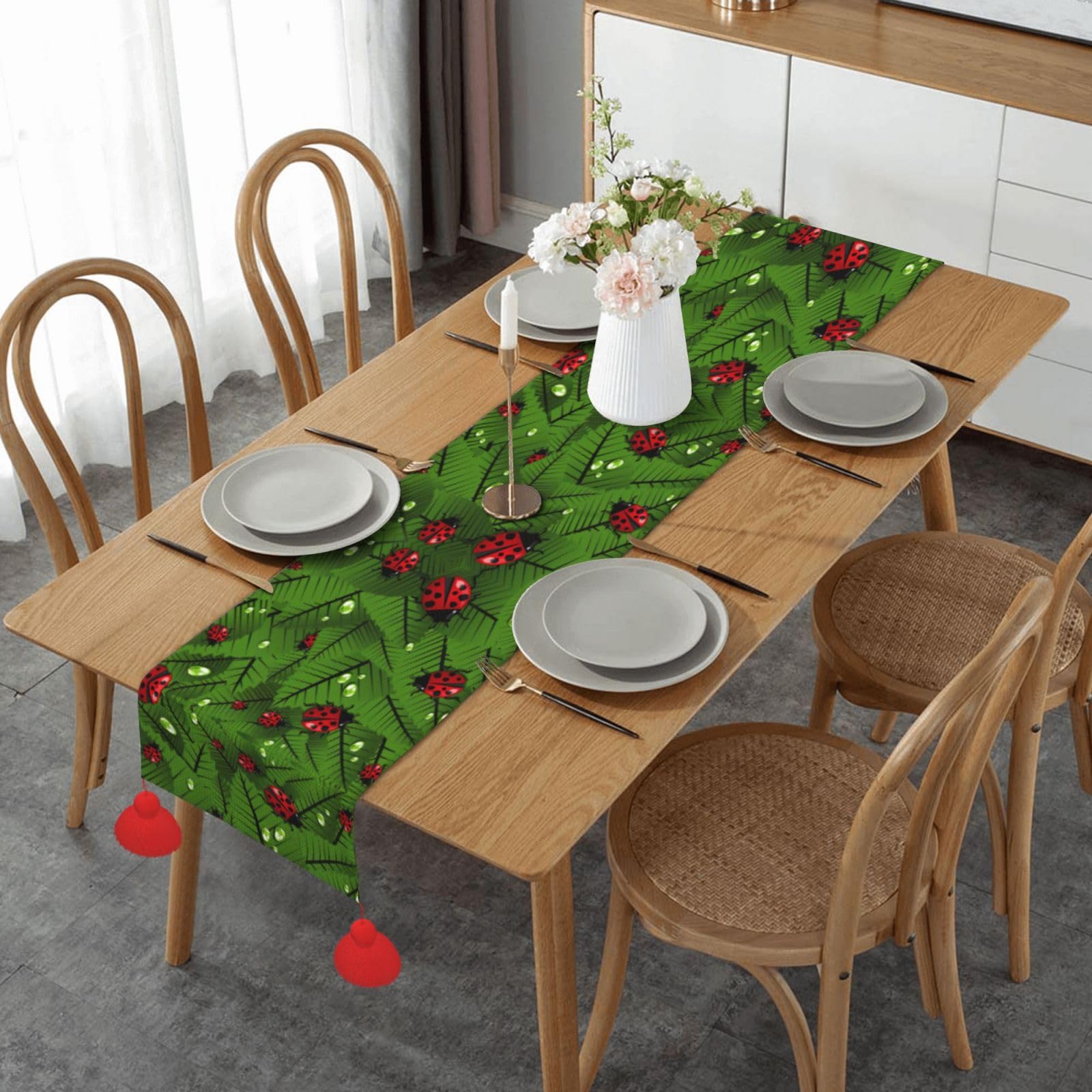 Chemin de table 152 cm feuilles et coccinelles pour protéger commode et table