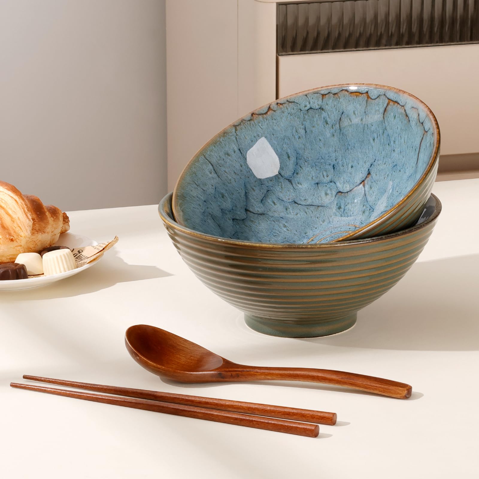 NUTRIUPS 8 Inch Ceramic Ramen Bowl Set of 2 Pho Bowls 40oz Japanese Noodle Udon Soup Bowls with Spoons and Chopsticks (Blue Peacock)