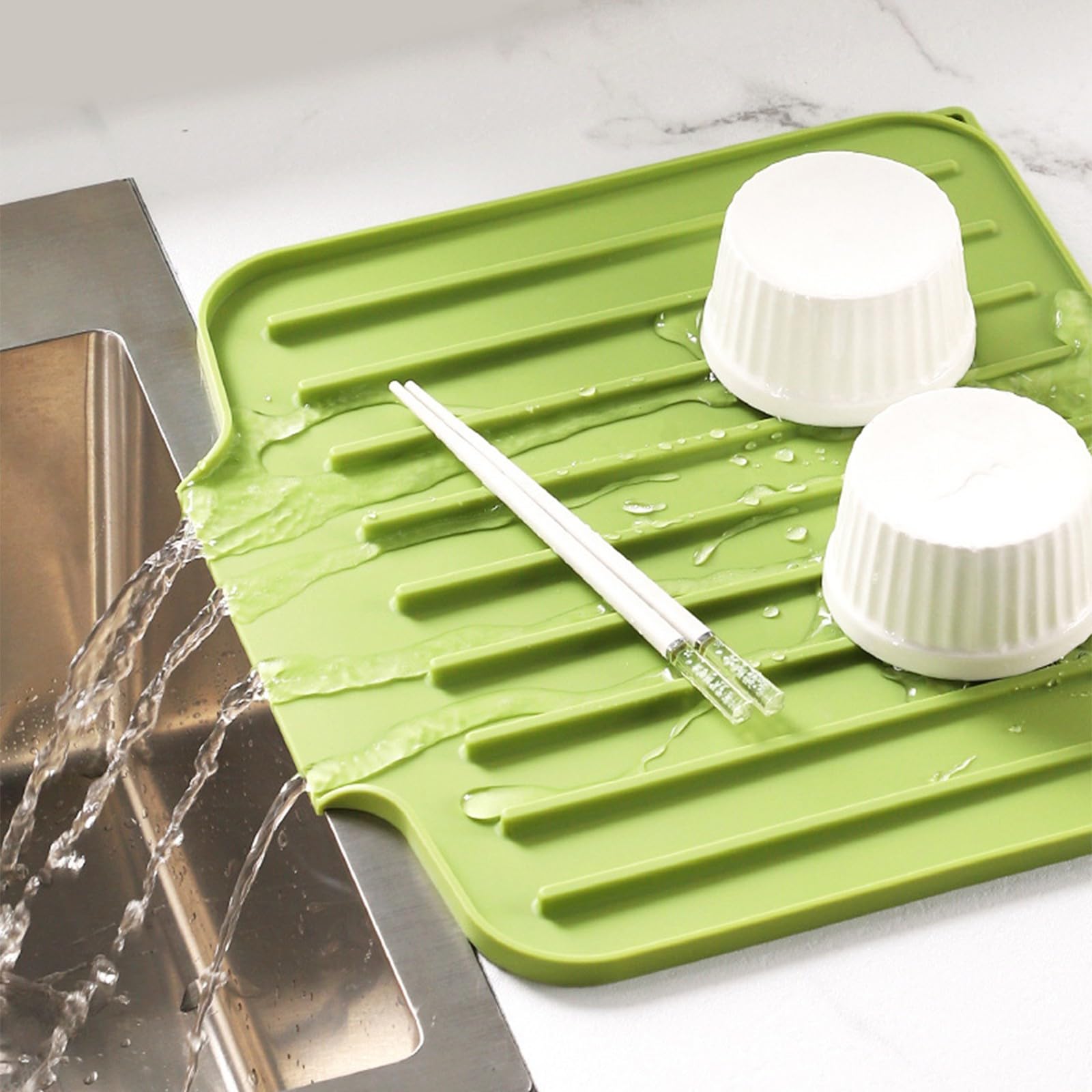 Tapis égouttoir antidérapant en silicone pour évier de cuisine – Tapis de séchage flexible et facile à nettoyer pour vaisselle sanitaire protecteur de comptoir non toxique résistant à la chaleur