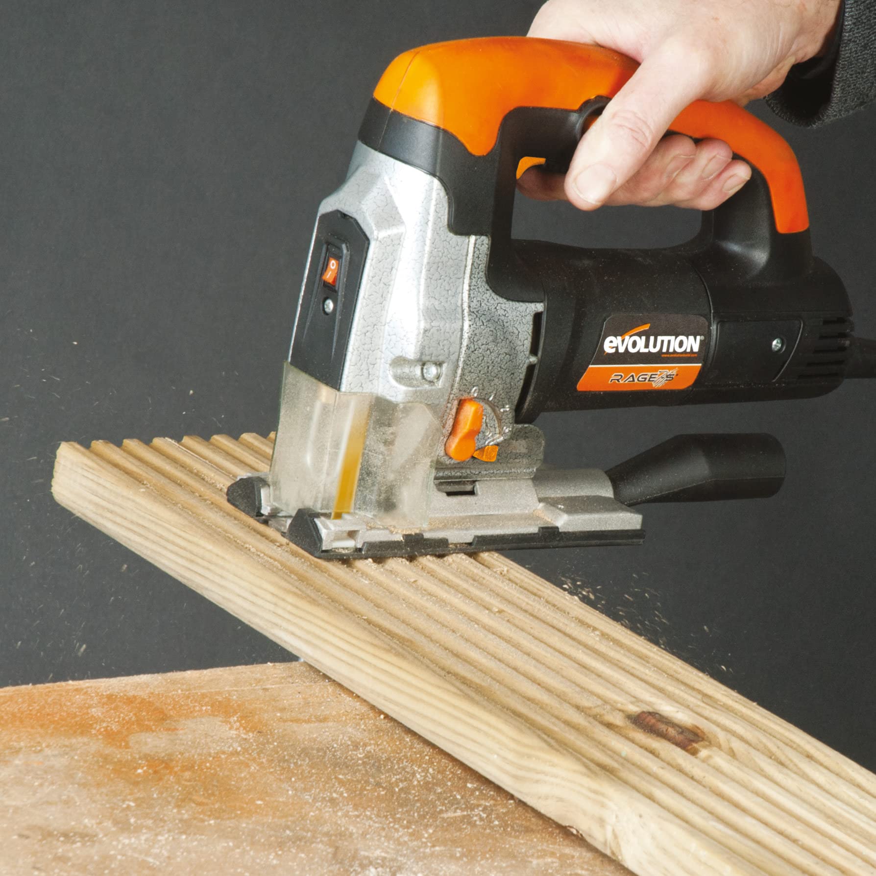 Evolution Power Tools Rage 7-S Seghetto multiuso - Taglio su legno, acciaio, plastica e molto altro - 5 lame incluse - 710 W