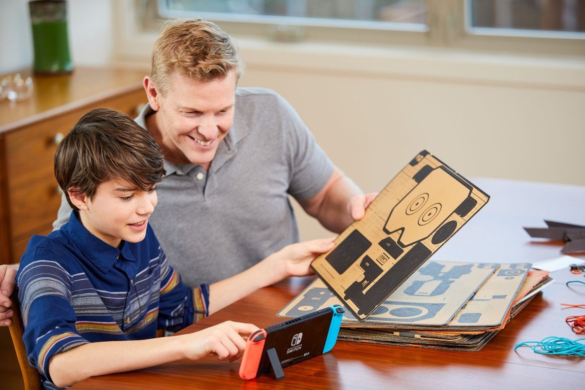 Nintendo Switch rojo/azul neón 32 GB Pack + Nintendo Labo – Kit robot