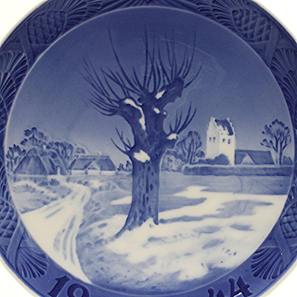 1923年 ロイヤルコペンハーゲン イヤープレート 「教会のある雪景色